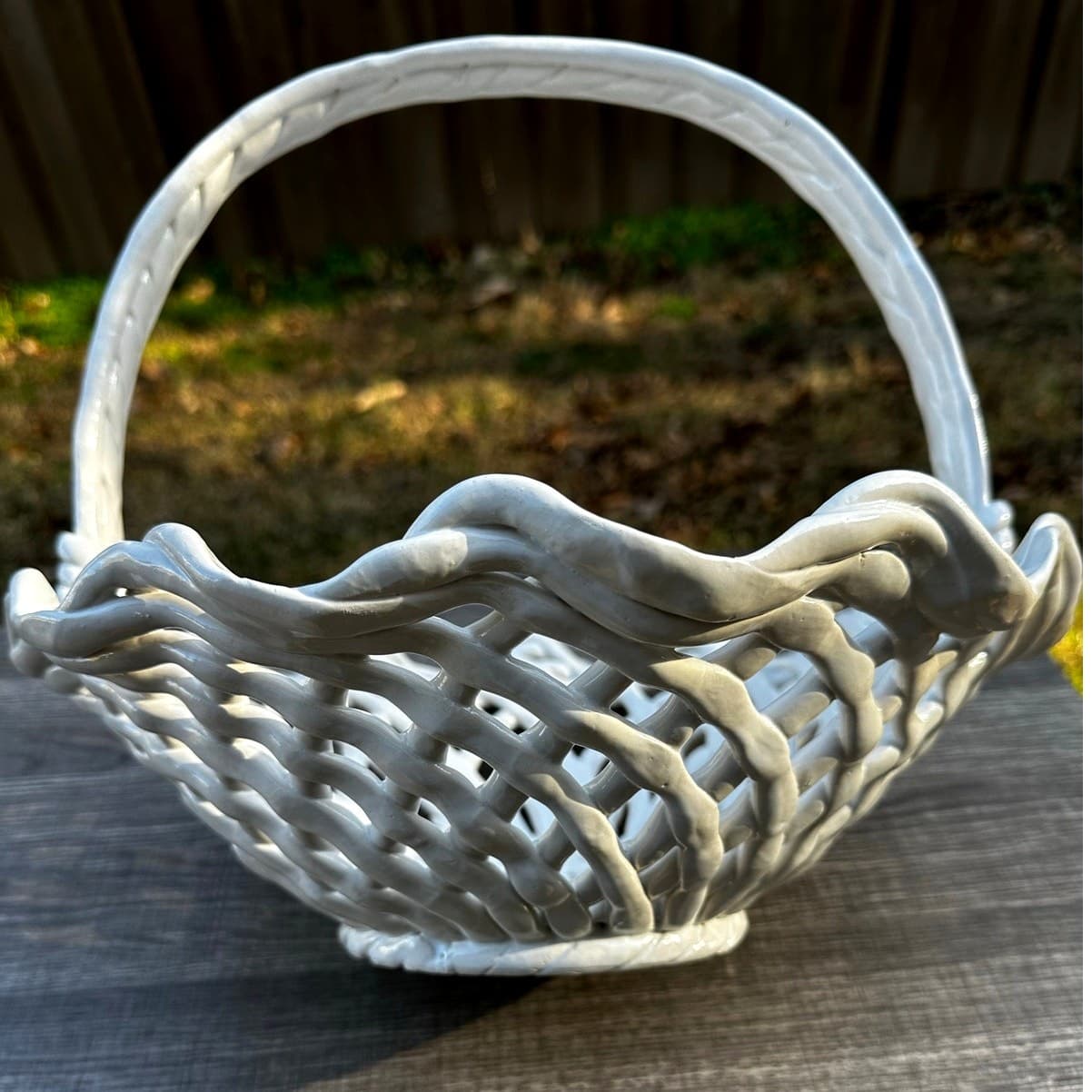 Ceramic Woven White Lattice Ruffle Top Large Handled 13" Centerpiece Basket - Thumbnail 8