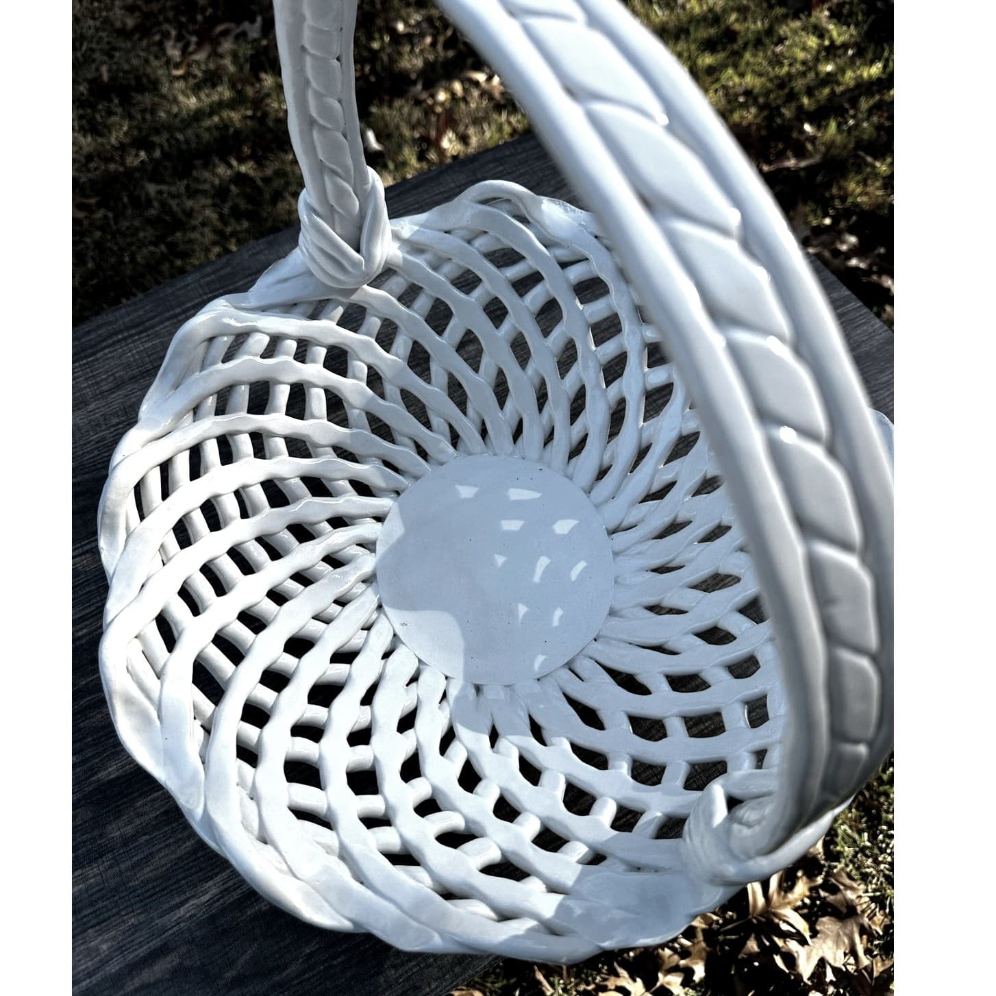 Ceramic Woven White Lattice Ruffle Top Large Handled 13" Centerpiece Basket - Thumbnail 7