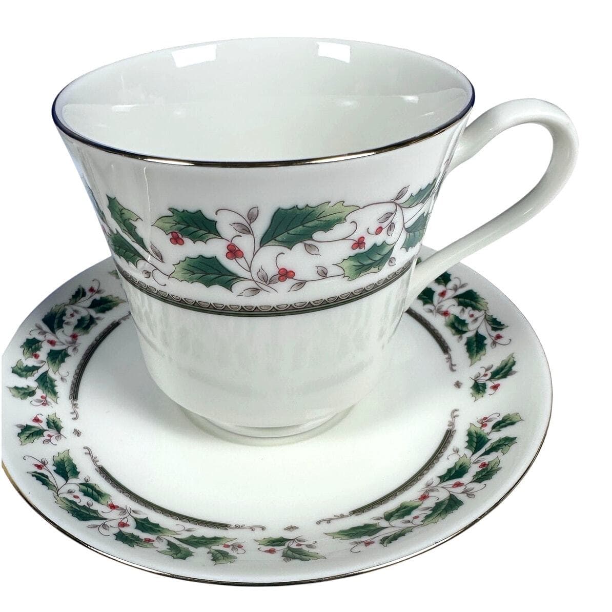 Royal Limited Holly Holiday Footed Cups and Saucers-Set of 4-Excellent! - Thumbnail 2