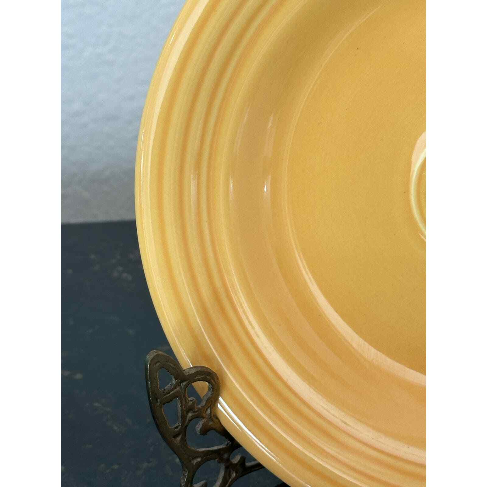Oneida Petals Marigold Yellow Flower Salad/Dessert Plate-8" Discontinued - Thumbnail 3