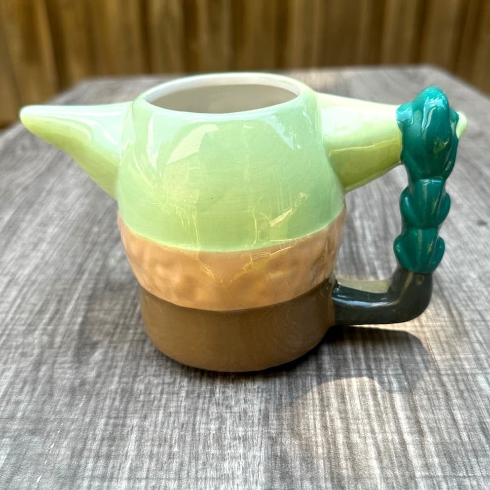 Star Wars Baby Yoda (Grogu) Hand Painted Three-Dimensional Coffee Tea Mug Zak! - Thumbnail 3