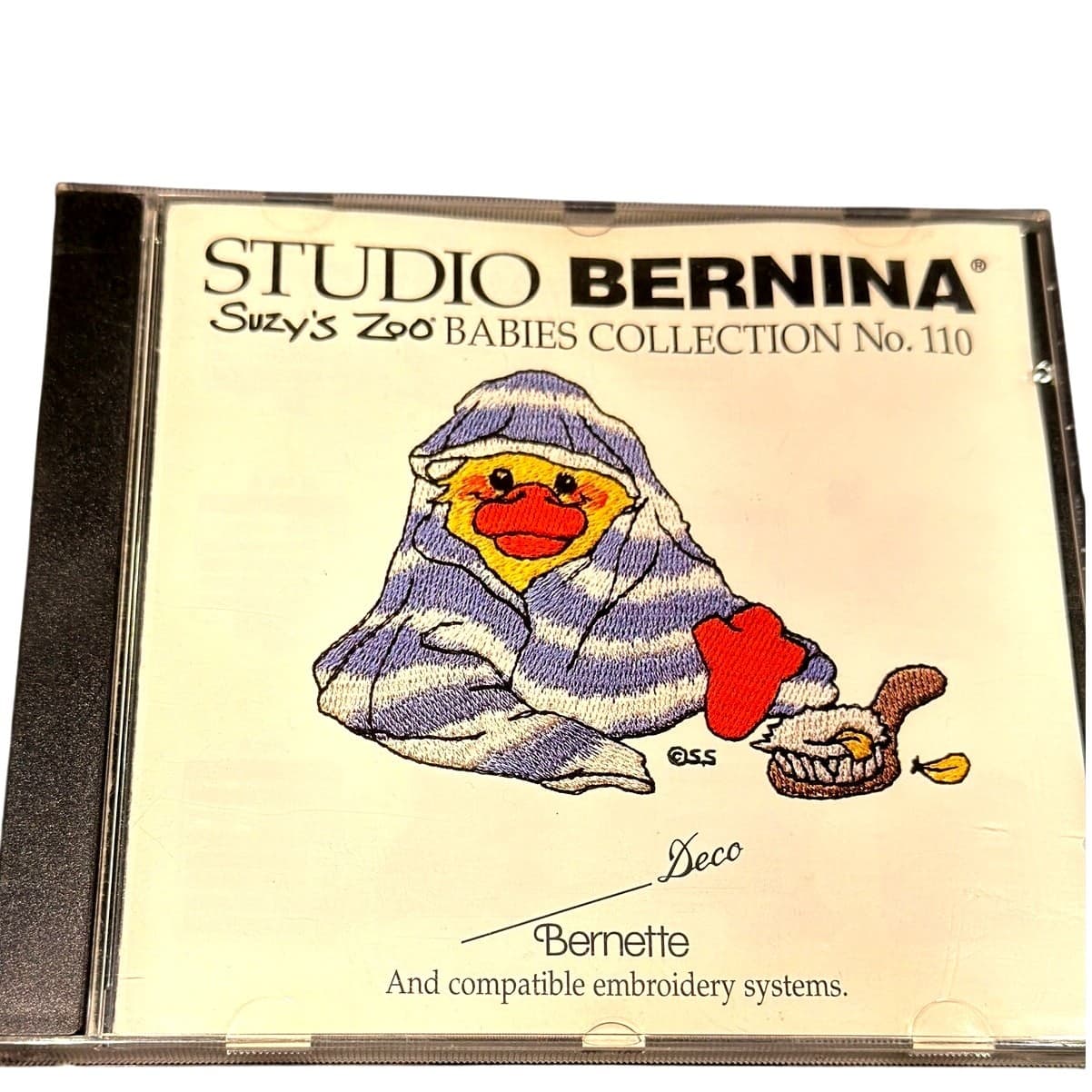 Studio Bernina Suzy's Zoo Babies Collection No 110 Deco Bernette Embroidery CD