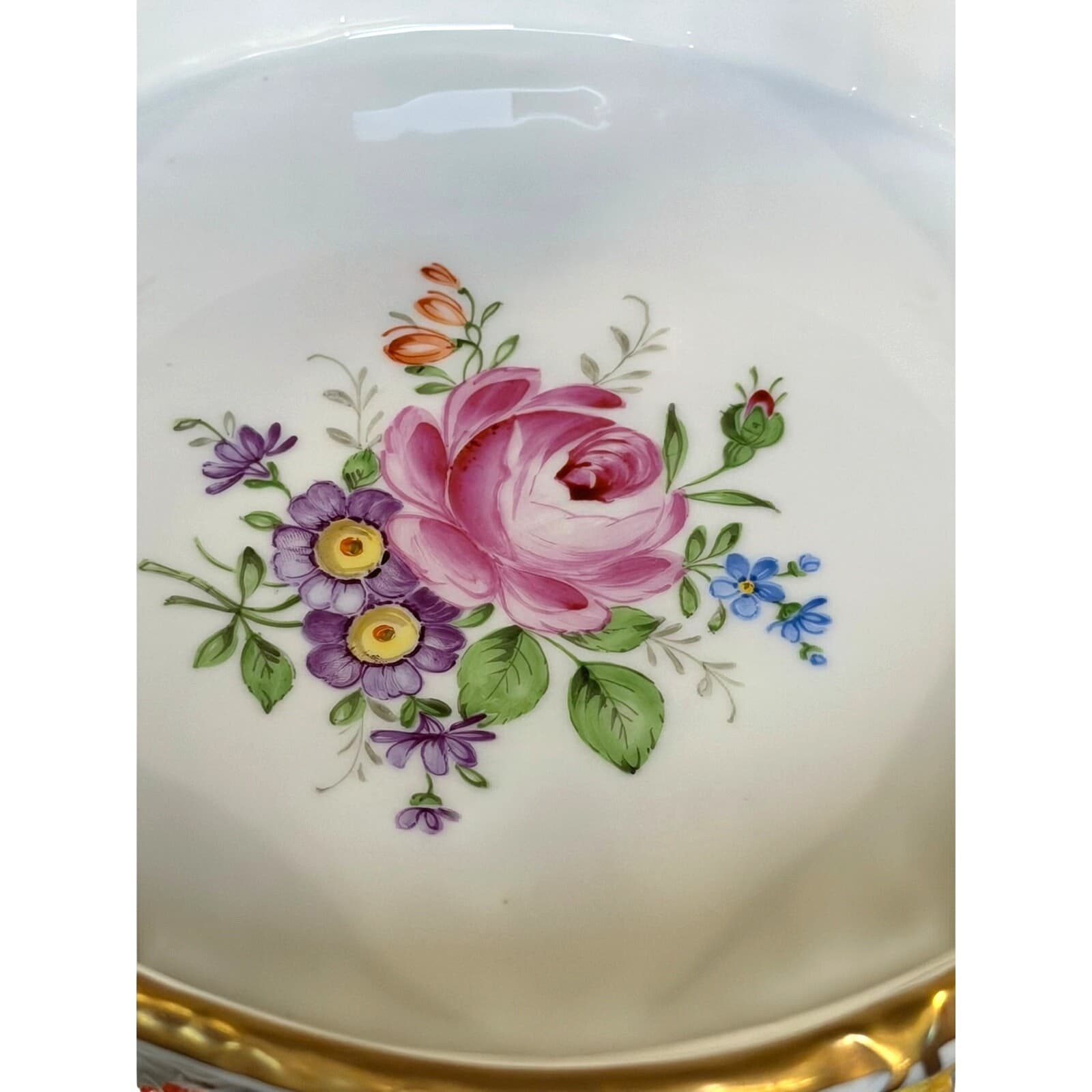Von Schierholz Germany c. 1930–1945 Porcelain 4 Cherubs Handmalerei Centerpiece - Thumbnail 5