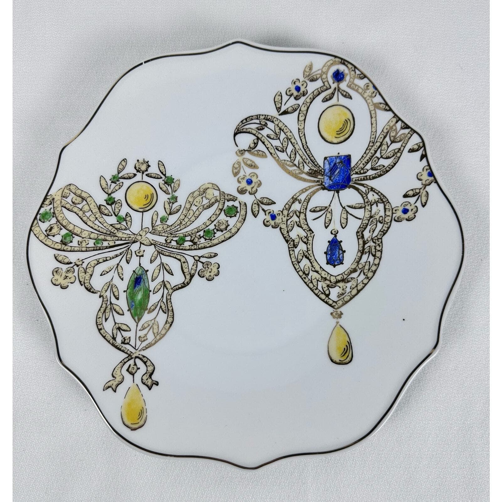 R0SANNA LES BIJOAX 8” Luncheon Desert Plate Jewelry Design Excellent Condition