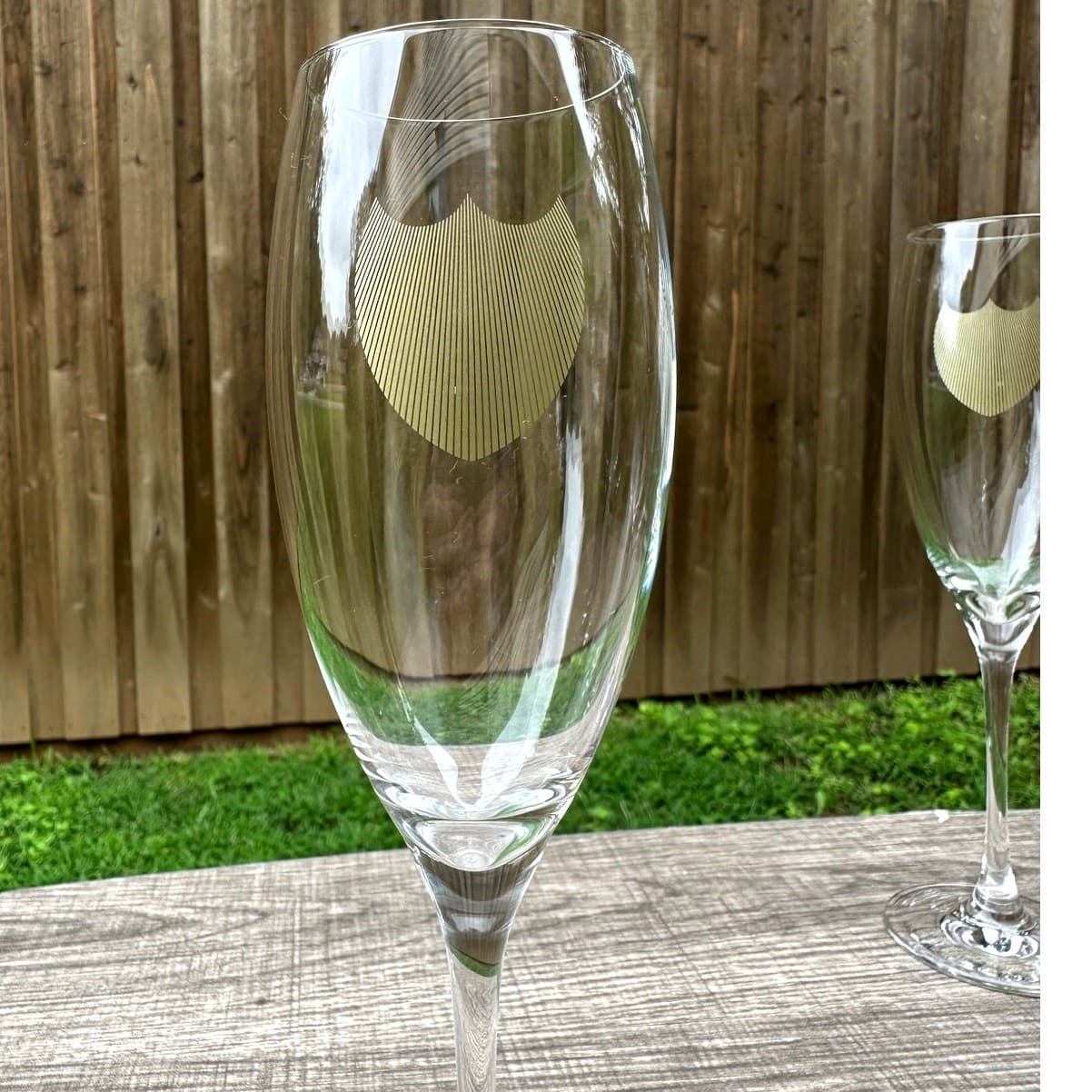 Dom Perignon Crystal 9 1/8" Champagne Flutes Signed Golden Shield on Bowl-Set 4 - Thumbnail 5