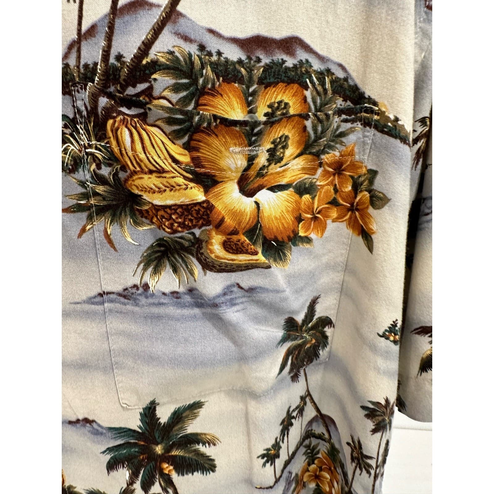 Pierre Cardin Rayon Hawaiian Shirt Men’s Large Tropical Palm Tree Island Scene - Thumbnail 4
