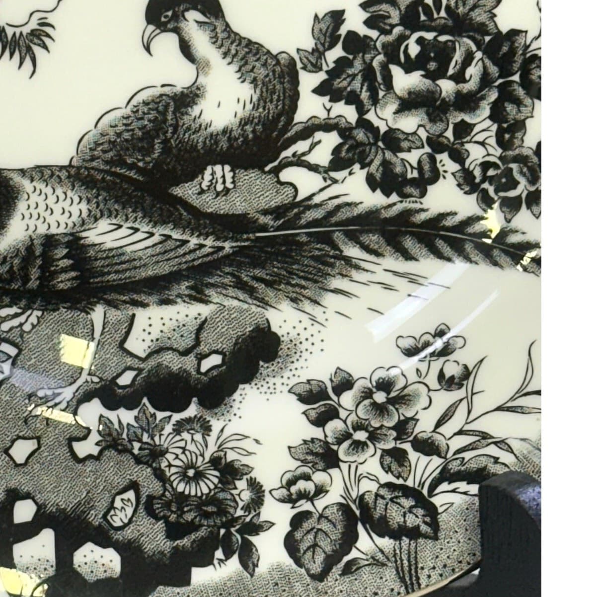 Royal Crown Derby England Retired 2001-2019 'Black Aves' Platinum Salad Plate - Thumbnail 5