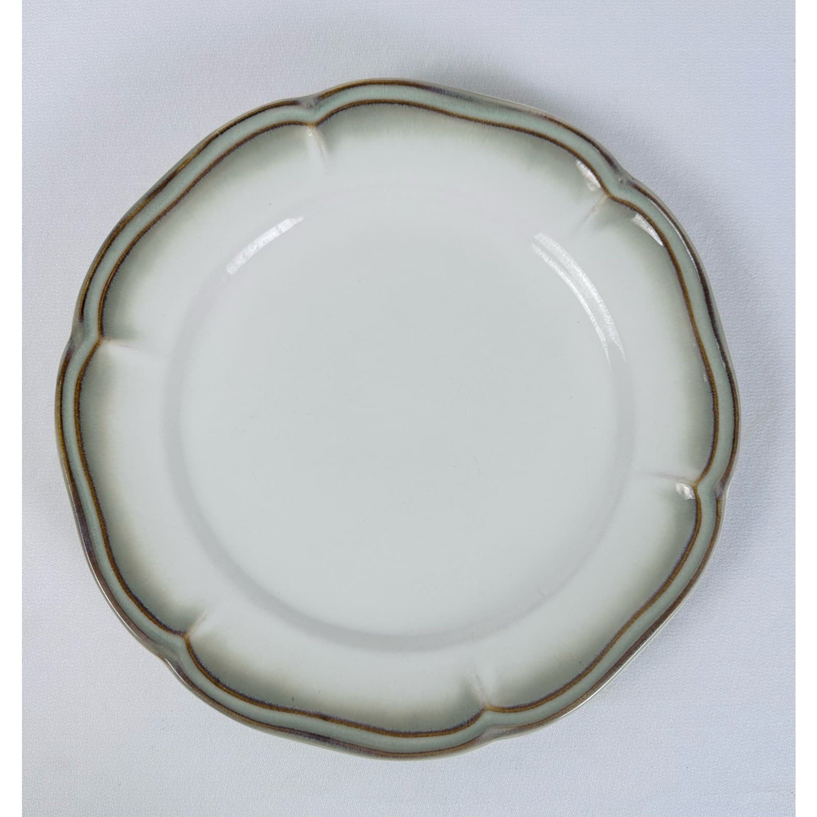 Better Homes & Gardens Simply Fluted Dillweed Dinner plate 10-5/8”