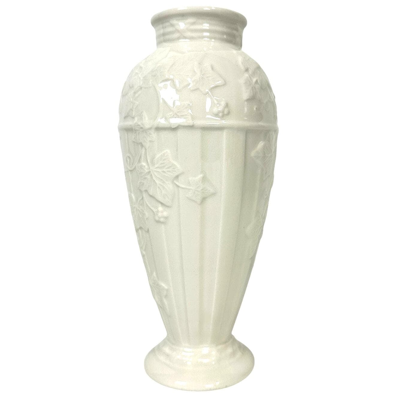 Wedgwood 1996 White Earthenware England Embossed Classic Garden 5" Vase-NEW! - Thumbnail 3