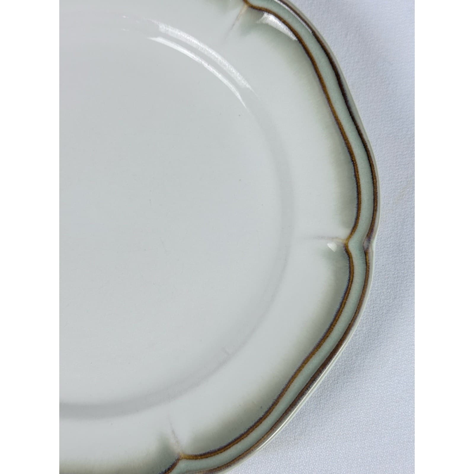 Better Homes & Gardens Simply Fluted Dillweed Dinner plate 10-5/8” - Thumbnail 4