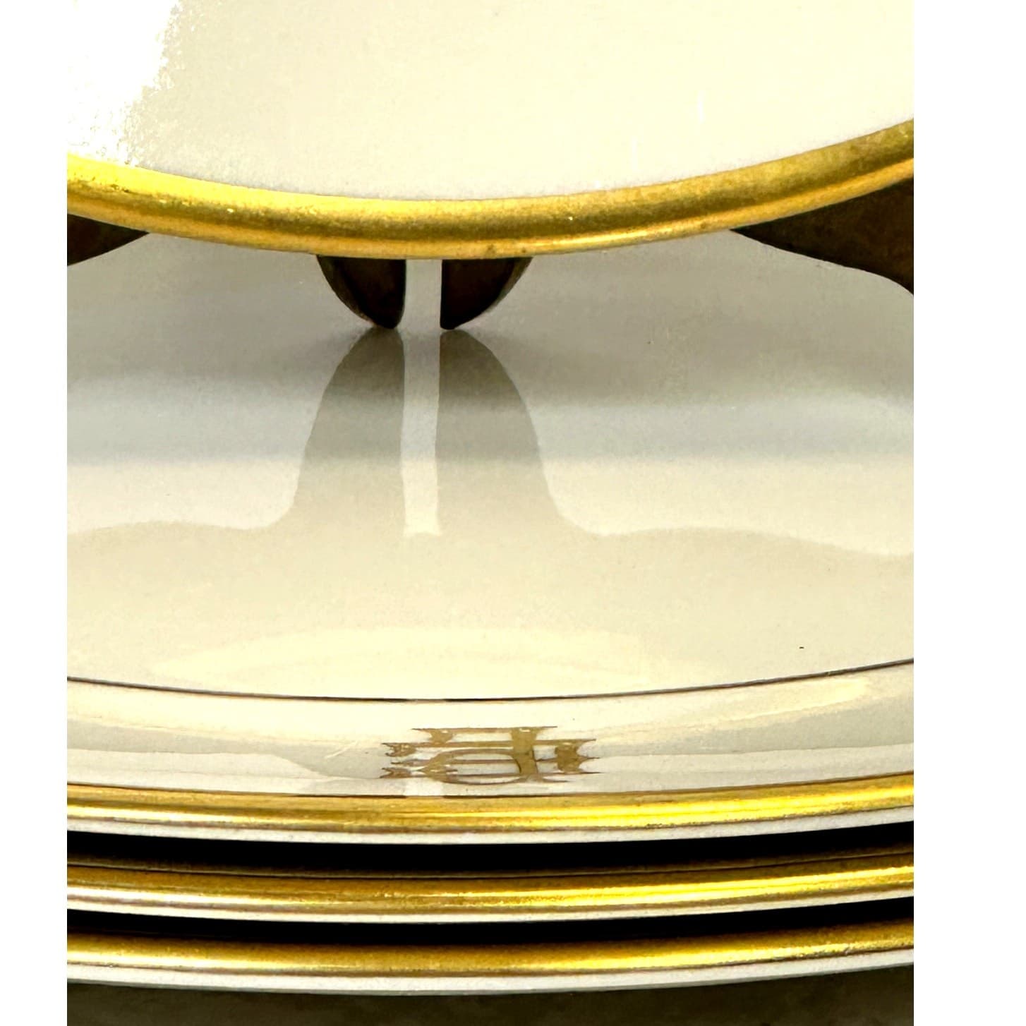 Charles R Lynde Boston Antique Gold Band 9" Luncheon/Dinner Plates-Set of 4 - Thumbnail 4