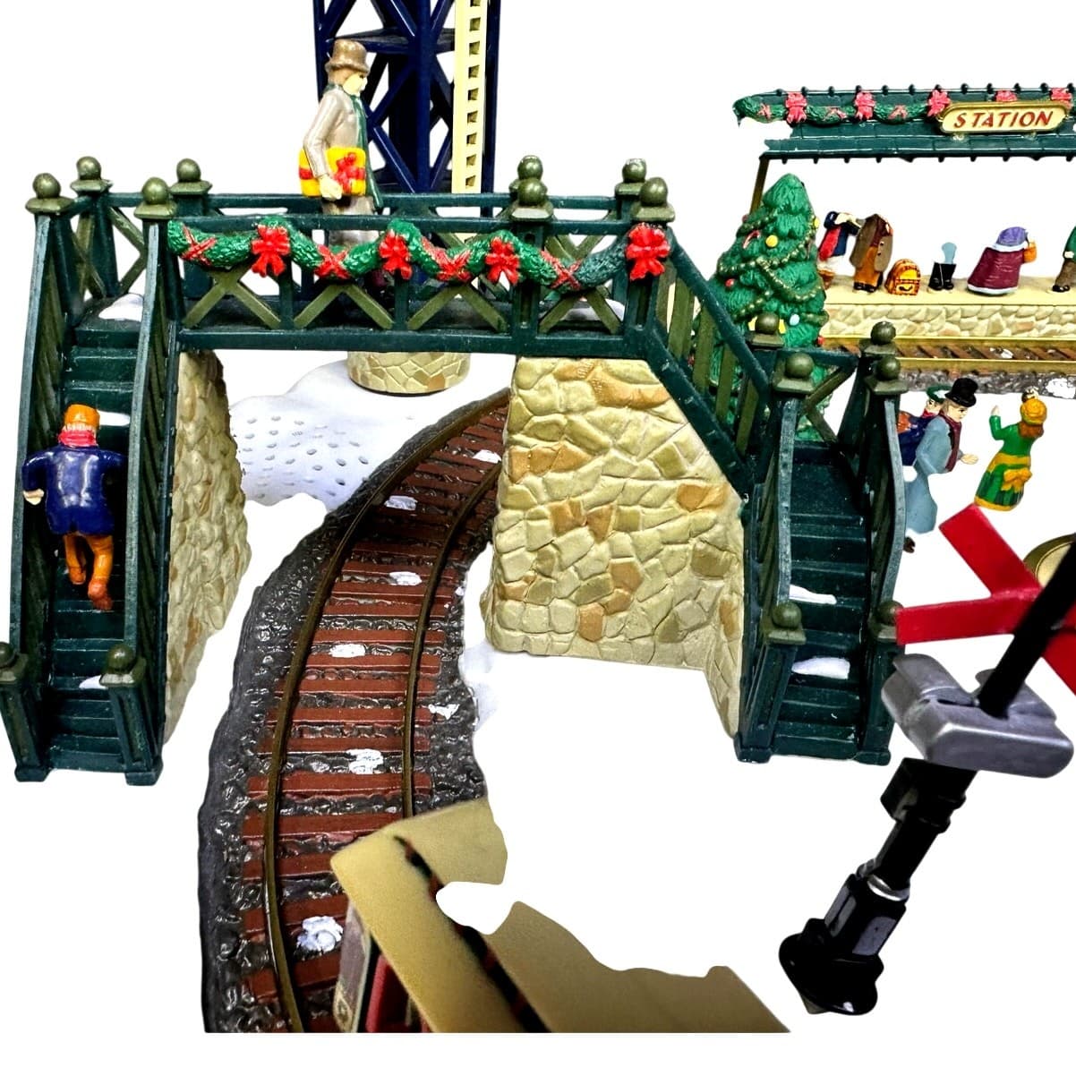 Mr. Christmas 'Going Home for The Holidays' Vintage 1998 Animated Train 50 Songs - Thumbnail 5