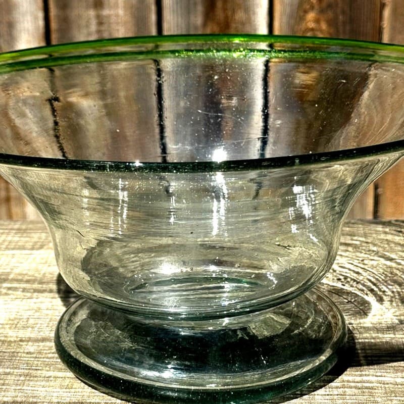 Mid-Century Vintage Hand Blown Seeded Green Rim 11" Presentation Bowl-Stunning - Thumbnail 5