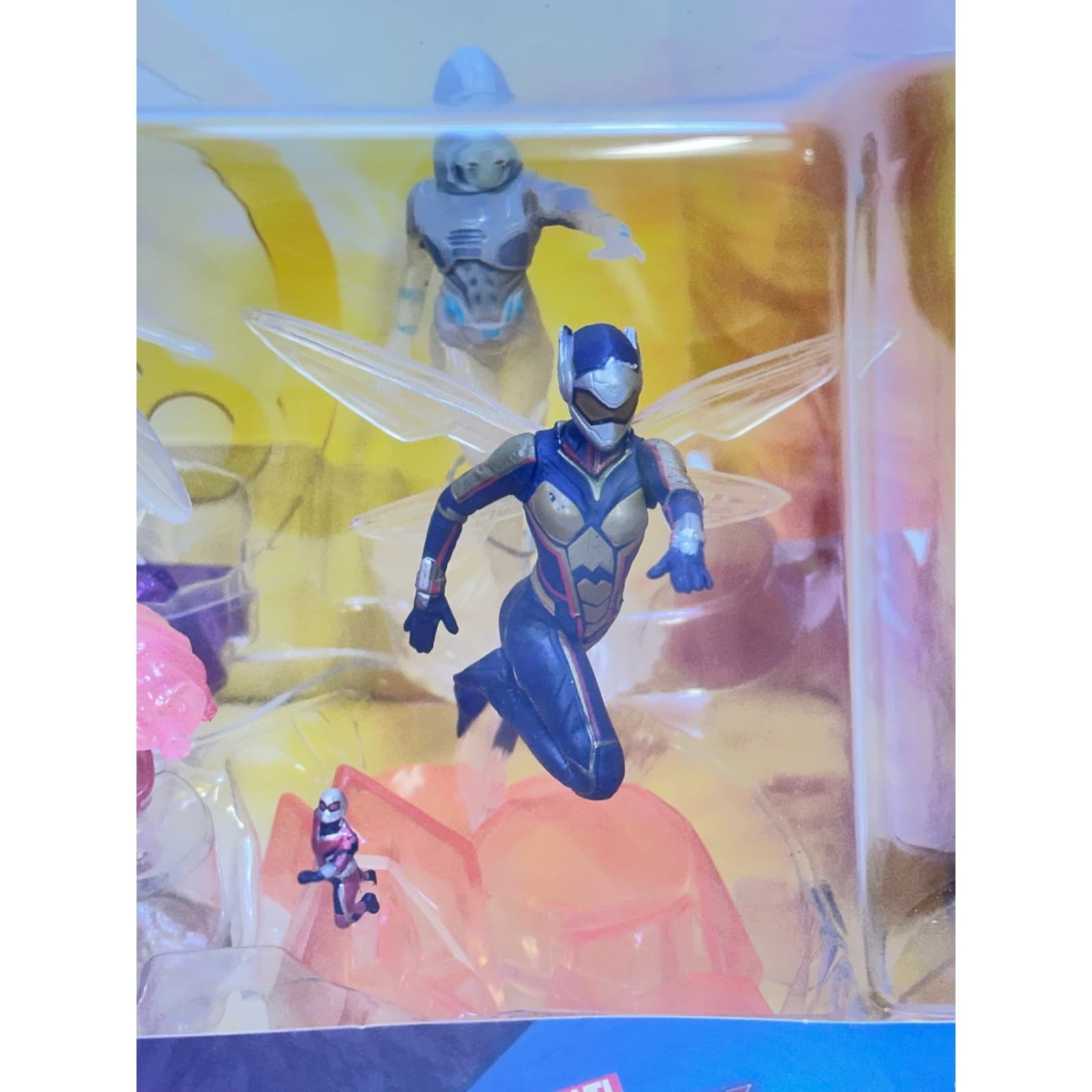 Disney Store Marvel Ant Man & Wasp 6-Piece Figurine Set Rare-Sealed-New in Box - Thumbnail 4