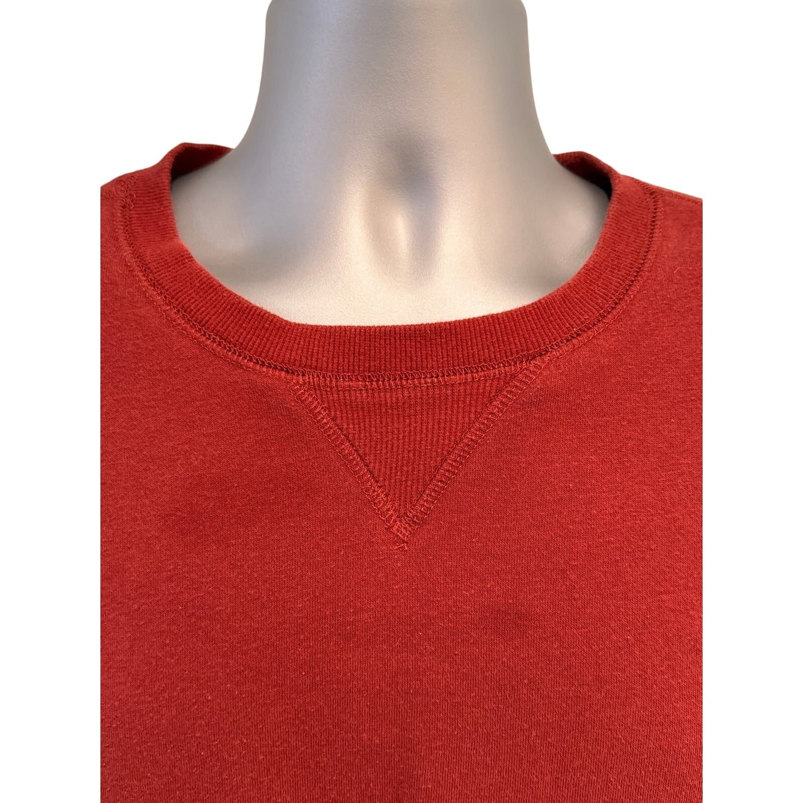 G.H. Bass & Co. Men's Fleece-Lined Crewneck Sweatshirt – Red - Thumbnail 2