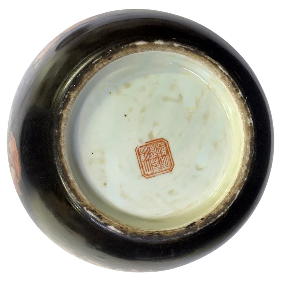Black Noire Painted Porcelain Ginger Jar Goldfish Style of the Jiaqing Period - Thumbnail 9