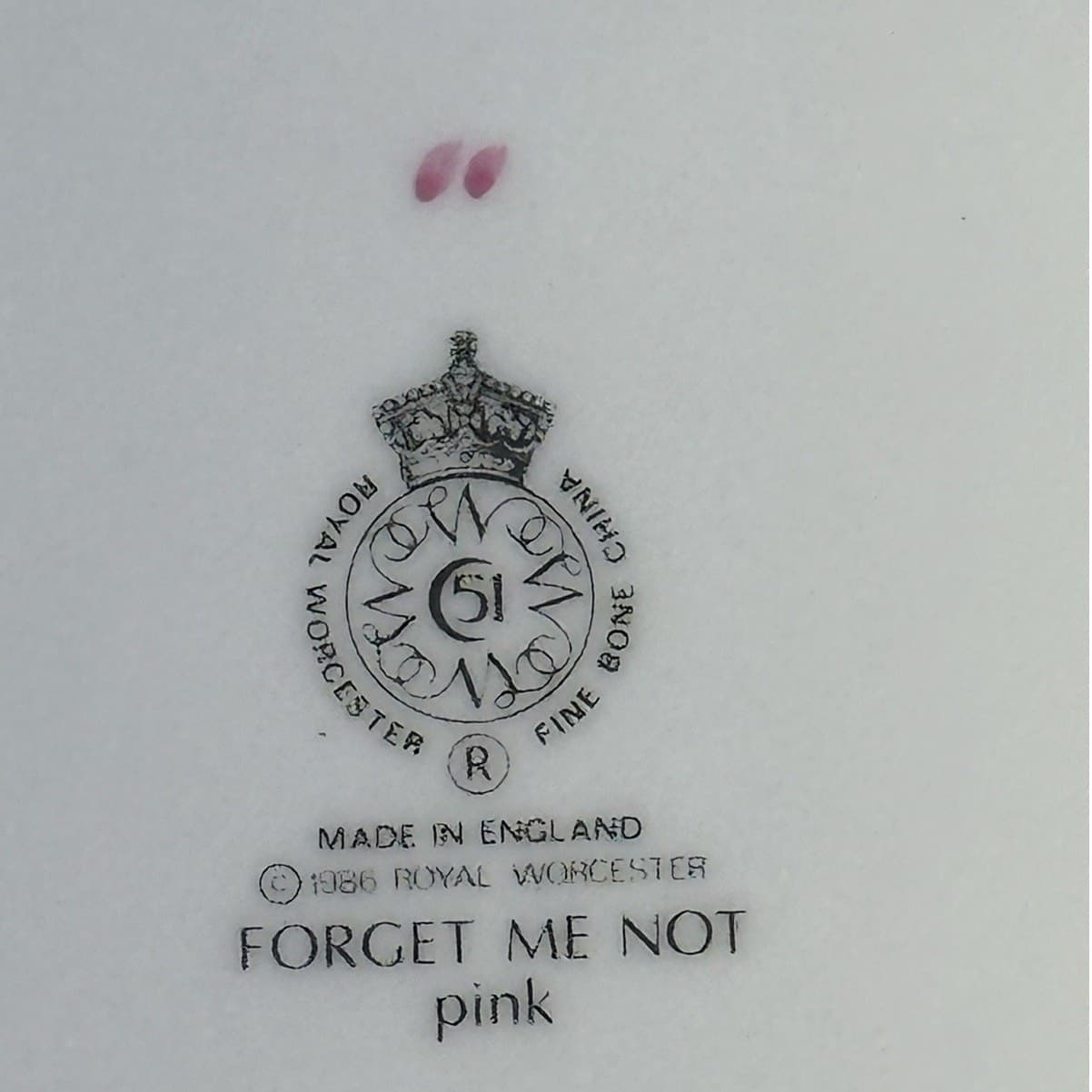 Royal Worcester England Retired 'Forget Me Not' 12" Handled Cake Plate - Thumbnail 7