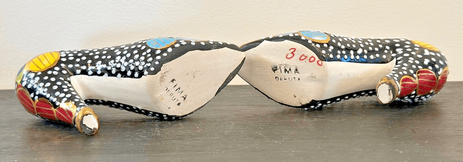 Pair of Mid-Century Italian Fima Deruta Assisi Souvenir High Heel Shoes - Thumbnail 5