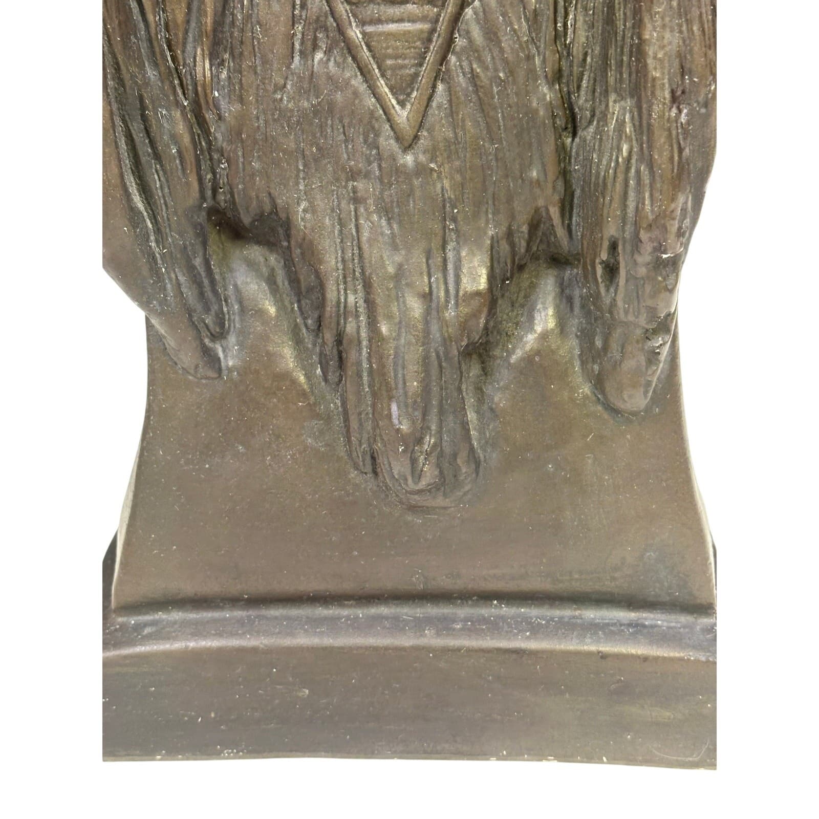 Native American Chief Large 17.5" Bust Sculpture Statue Late 20th Century - Thumbnail 7