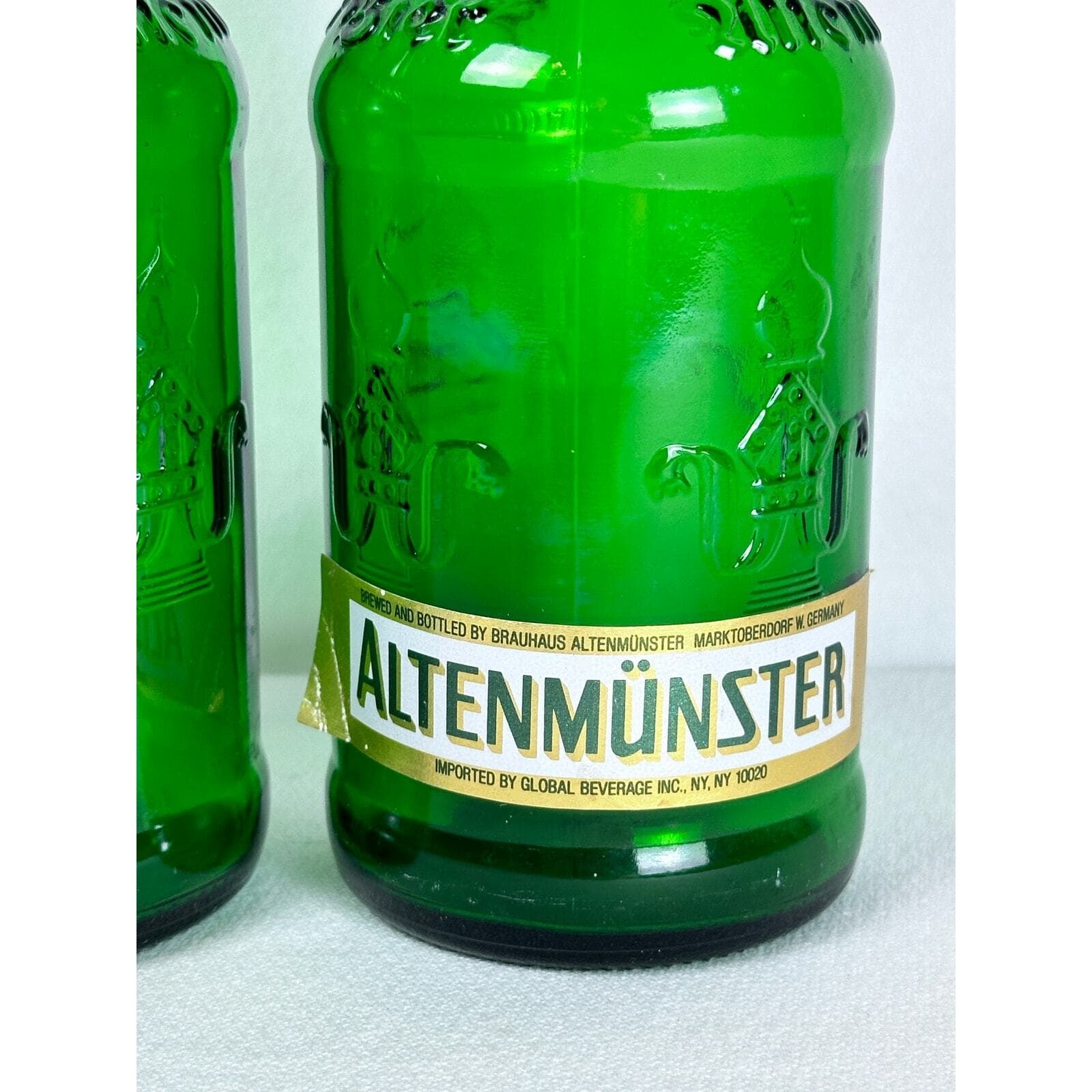 ALTENMUNSTER Pair Pint Green Ceramic Cap Beer Bottles Germany Good - Thumbnail 2