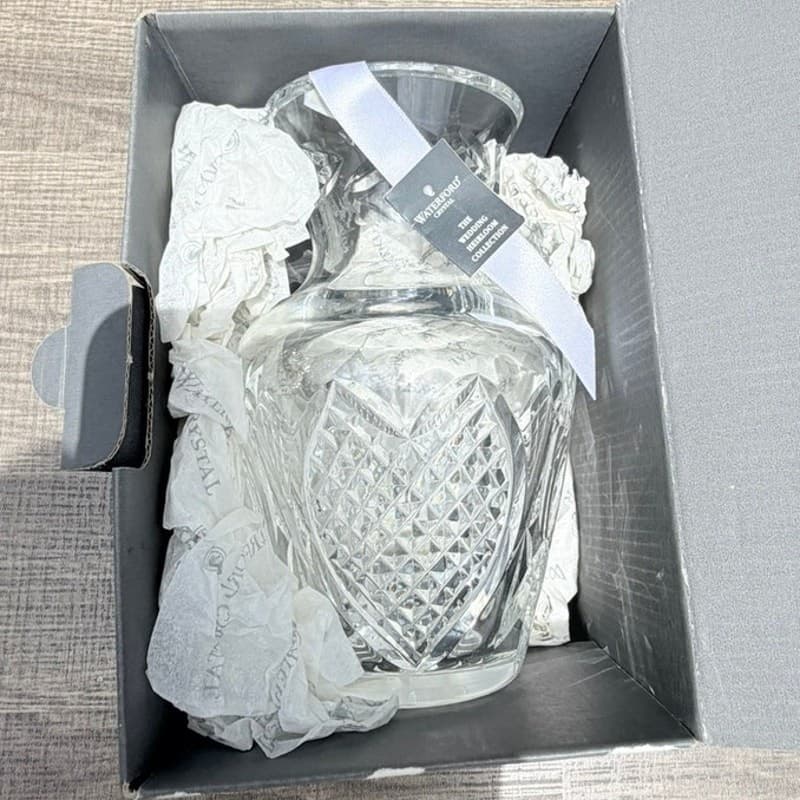 Waterford Crystal Wedding Heirloom 7" Vase #109174 Ireland Box Tag Heart Cut - Thumbnail 13