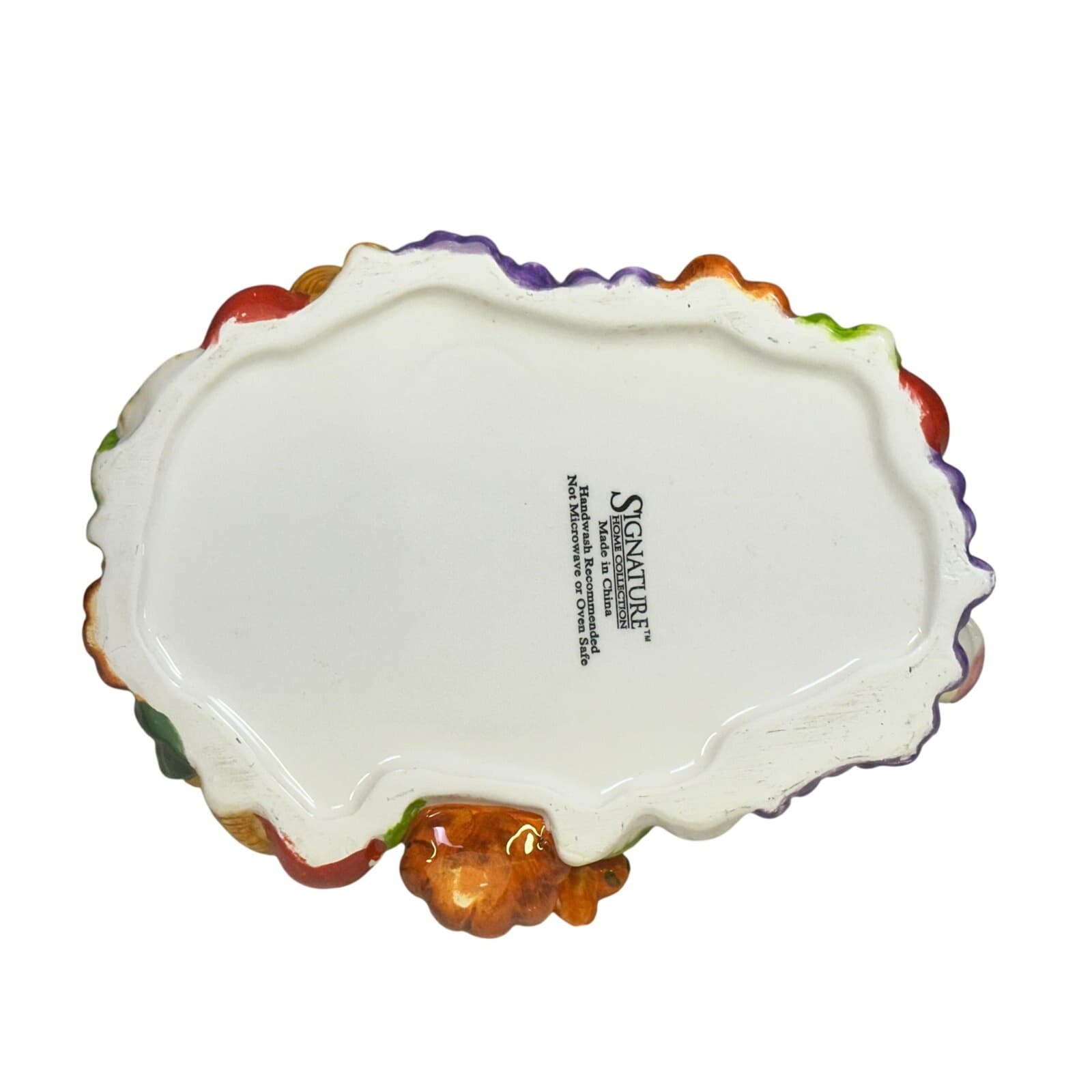 Signature Home Collection Porcelain 'Cow Basket' - Thumbnail 6
