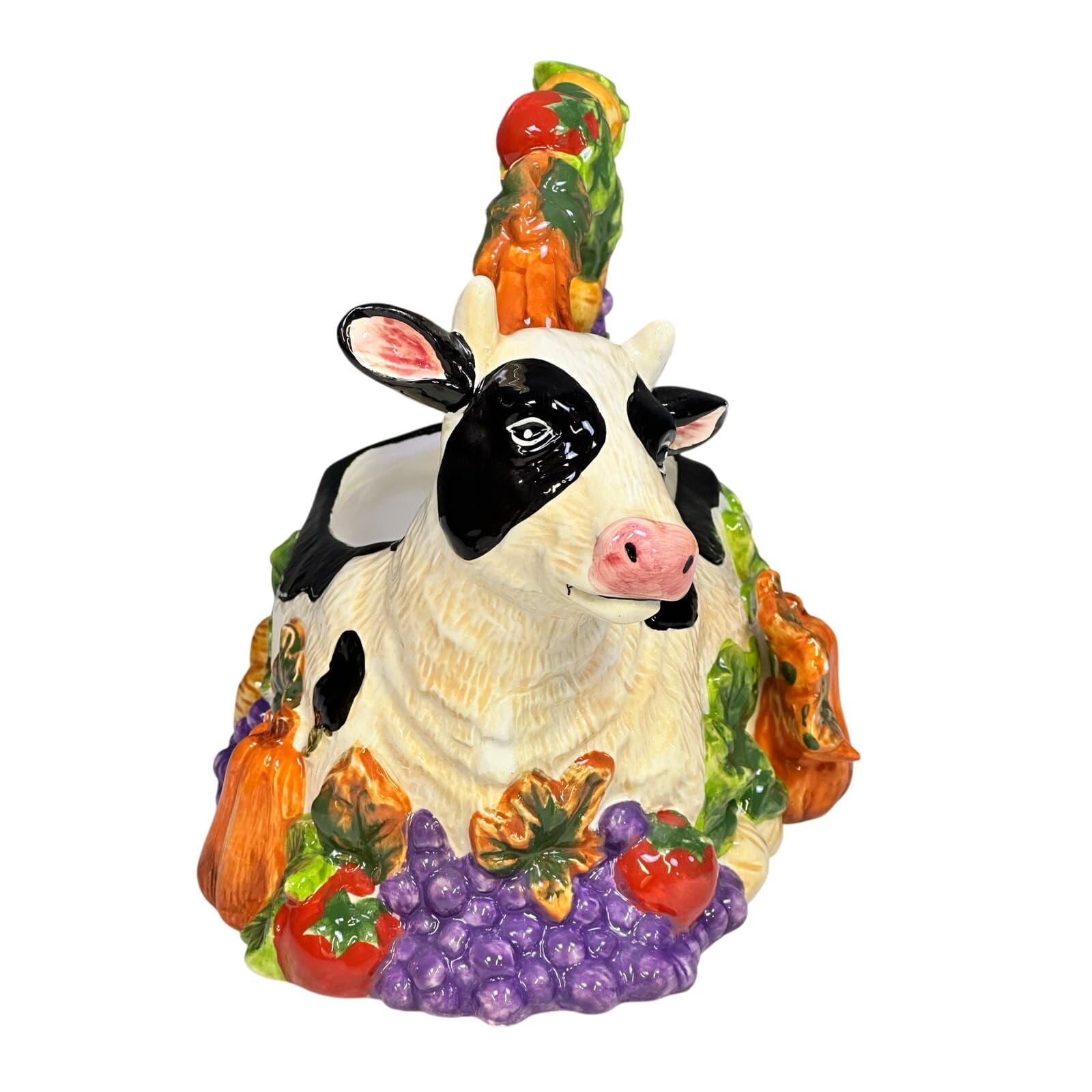 Signature Home Collection Porcelain 'Cow Basket' - Thumbnail 2
