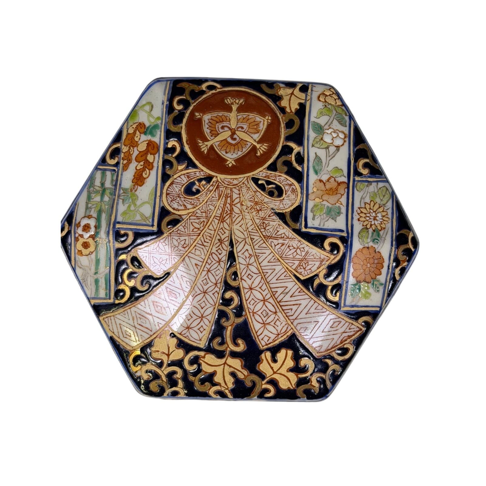 Imari Japanese Octagonal Hand Painted 7" Enameled Jar with Lid - Thumbnail 4
