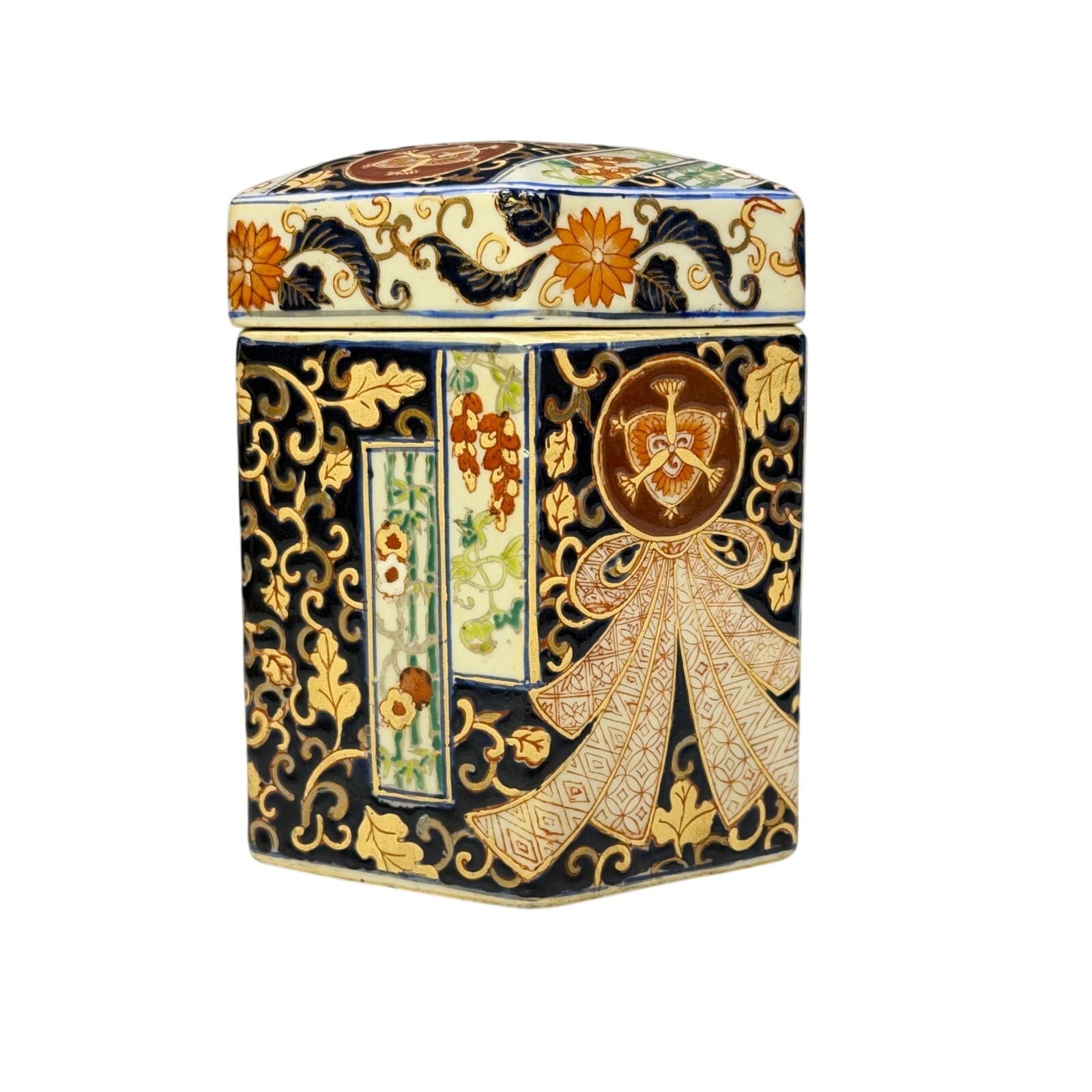 Imari Japanese Octagonal Hand Painted 7" Enameled Jar with Lid - Thumbnail 3