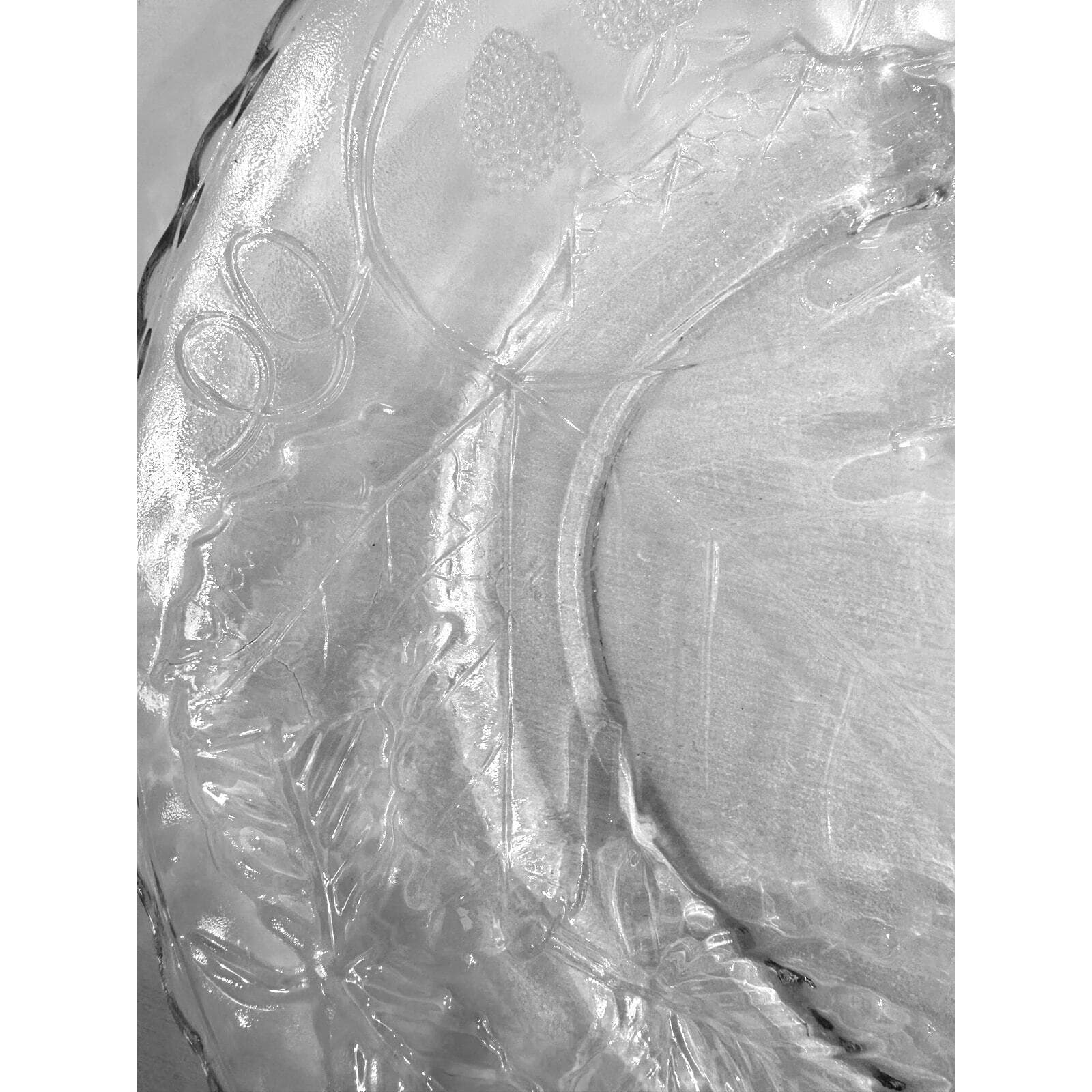 Anchor Hocking Heavy Glass Oval Embossed Grapes Leaves Berries Platter 17.75" - Thumbnail 9