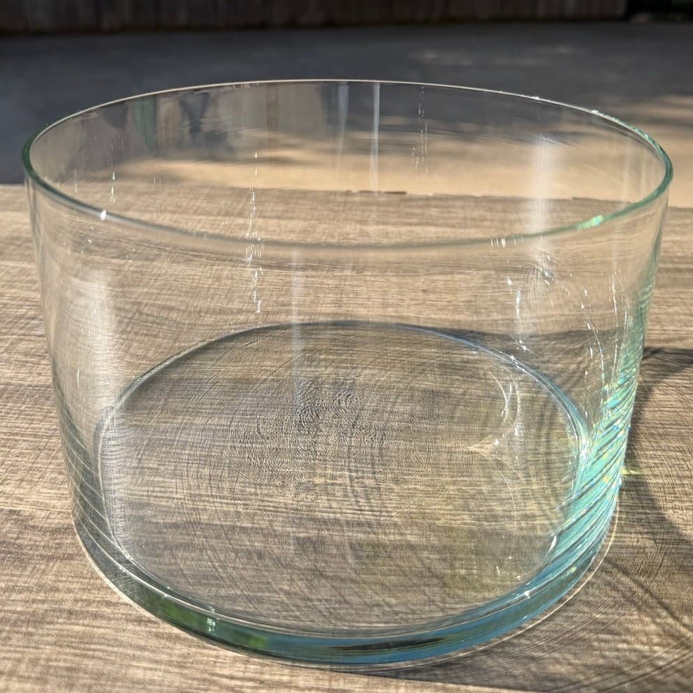 Modern Elegant Clear Glass 8 Inch Cylinder Style Salad Serving Bowl - Thumbnail 3