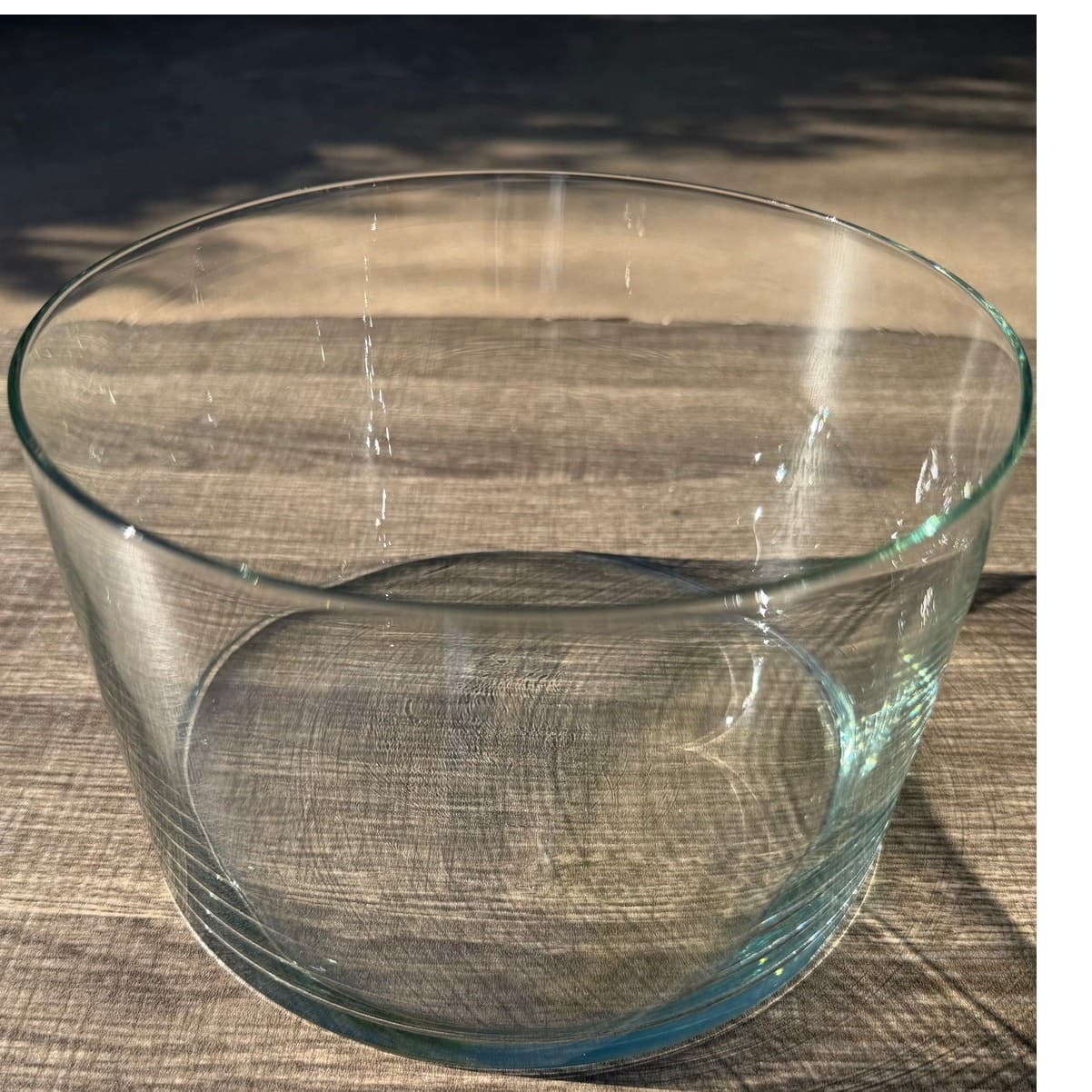 Modern Elegant Clear Glass 8 Inch Cylinder Style Salad Serving Bowl - Thumbnail 2
