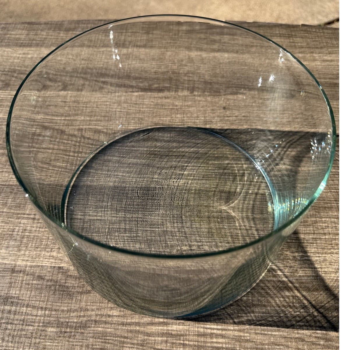 Modern Elegant Clear Glass 8 Inch Cylinder Style Salad Serving Bowl - Thumbnail 6