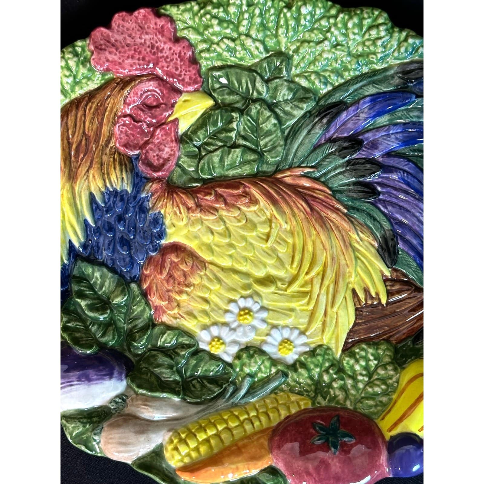 Fitz and Floyd 1996 Vibrant Colorful 'Coq du Village' Majolica Rooster Plate - Thumbnail 6