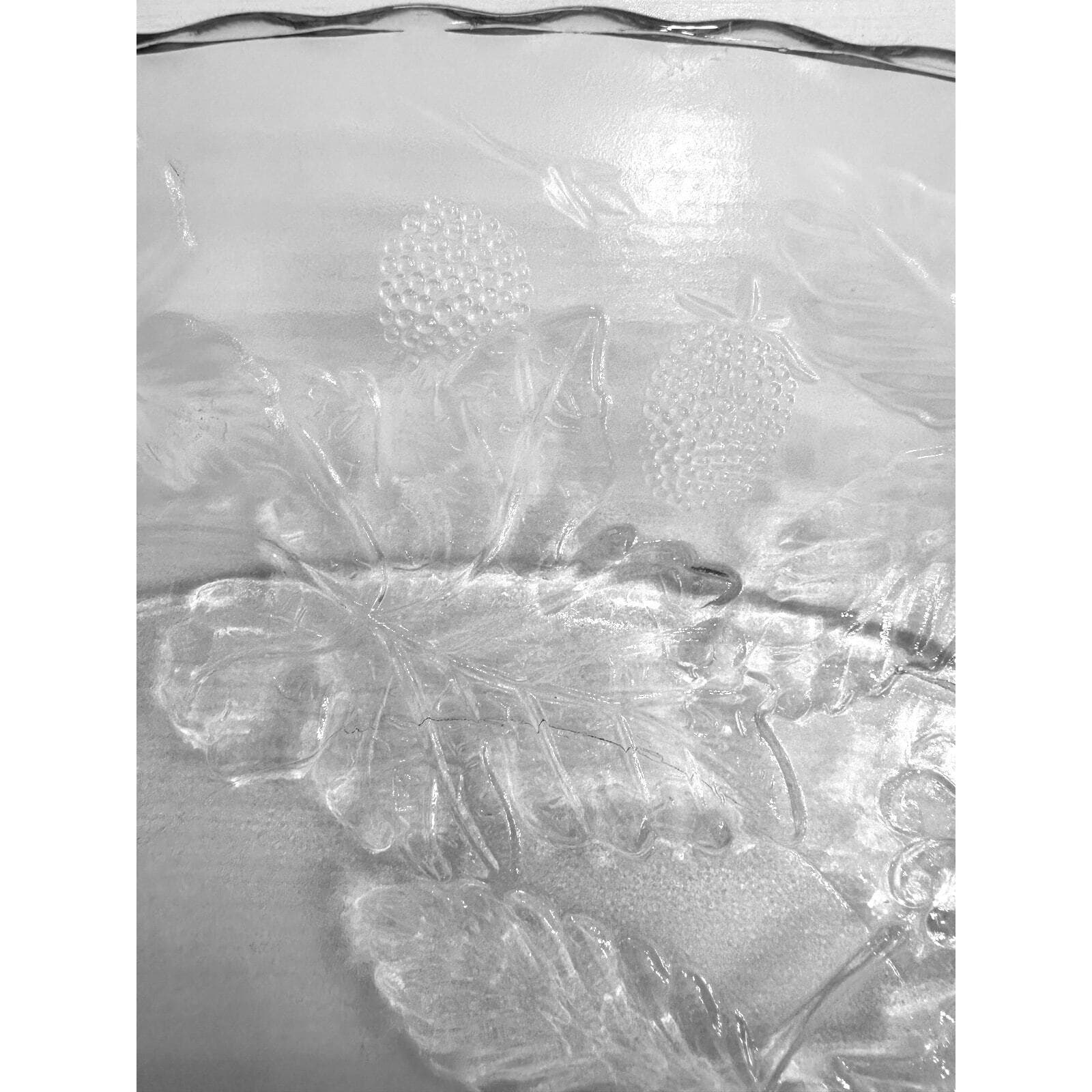 Anchor Hocking Heavy Glass Oval Embossed Grapes Leaves Berries Platter 17.75" - Thumbnail 8
