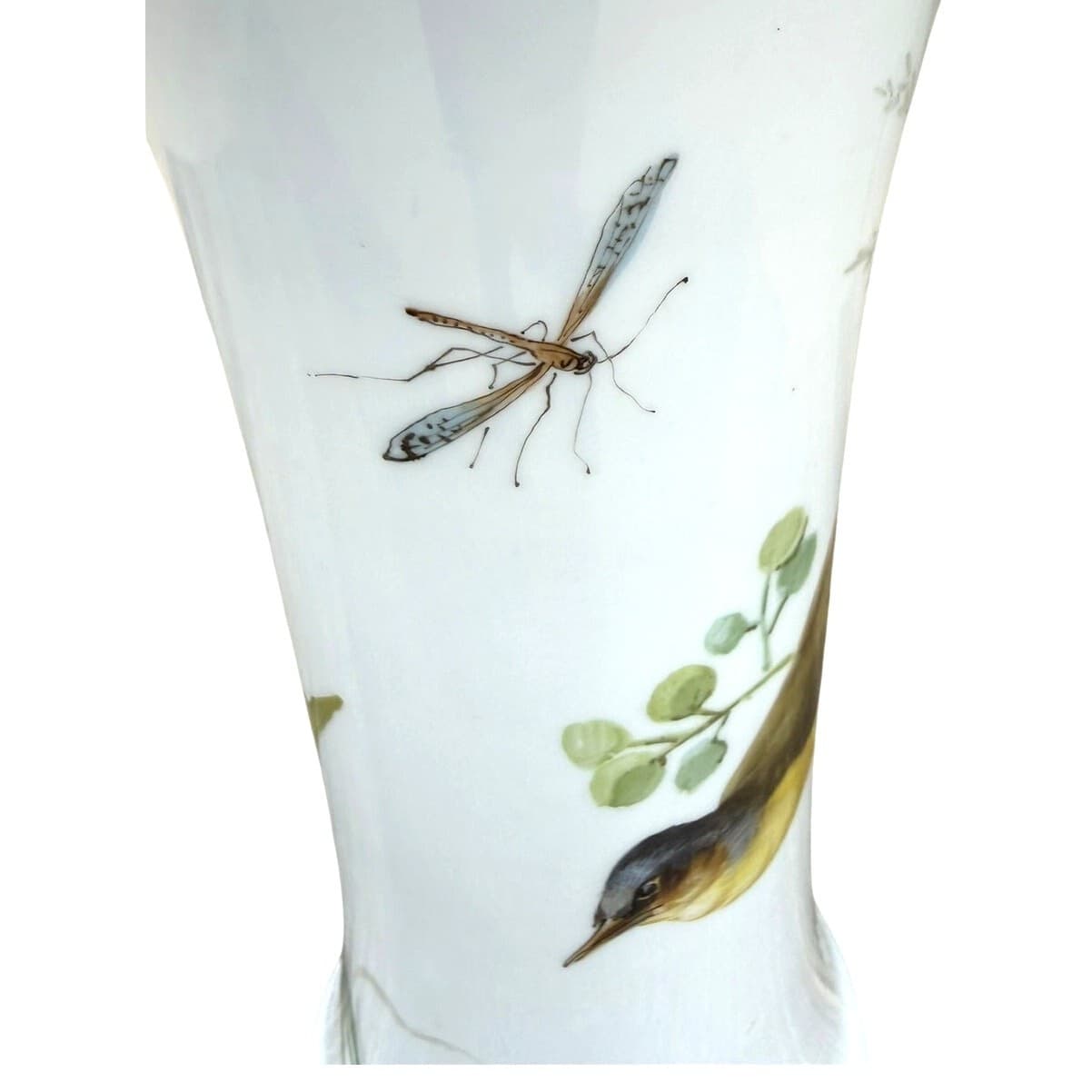 Antique Meissen Hand Painted Bird & Butterfly Porcelain Trumpet Vase 9.5" - Thumbnail 12