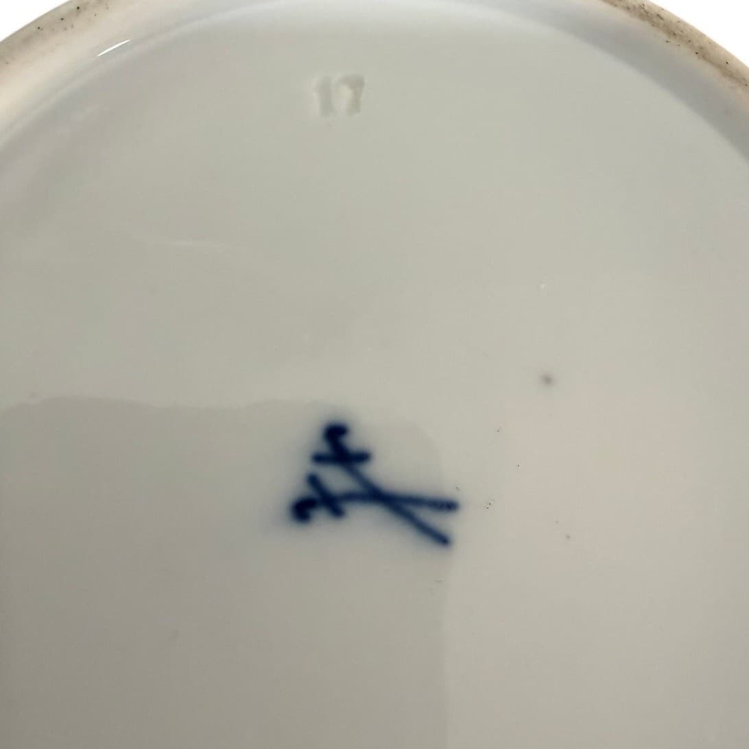 Antique Meissen Hand Painted Bird & Butterfly Porcelain Trumpet Vase 9.5" - Thumbnail 14