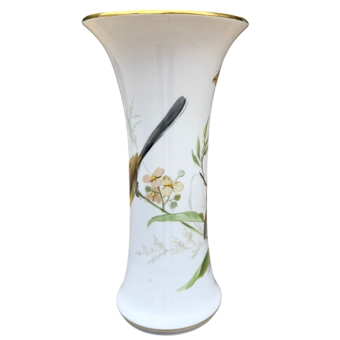 Antique Meissen Hand Painted Bird & Butterfly Porcelain Trumpet Vase 9.5" - Thumbnail 7