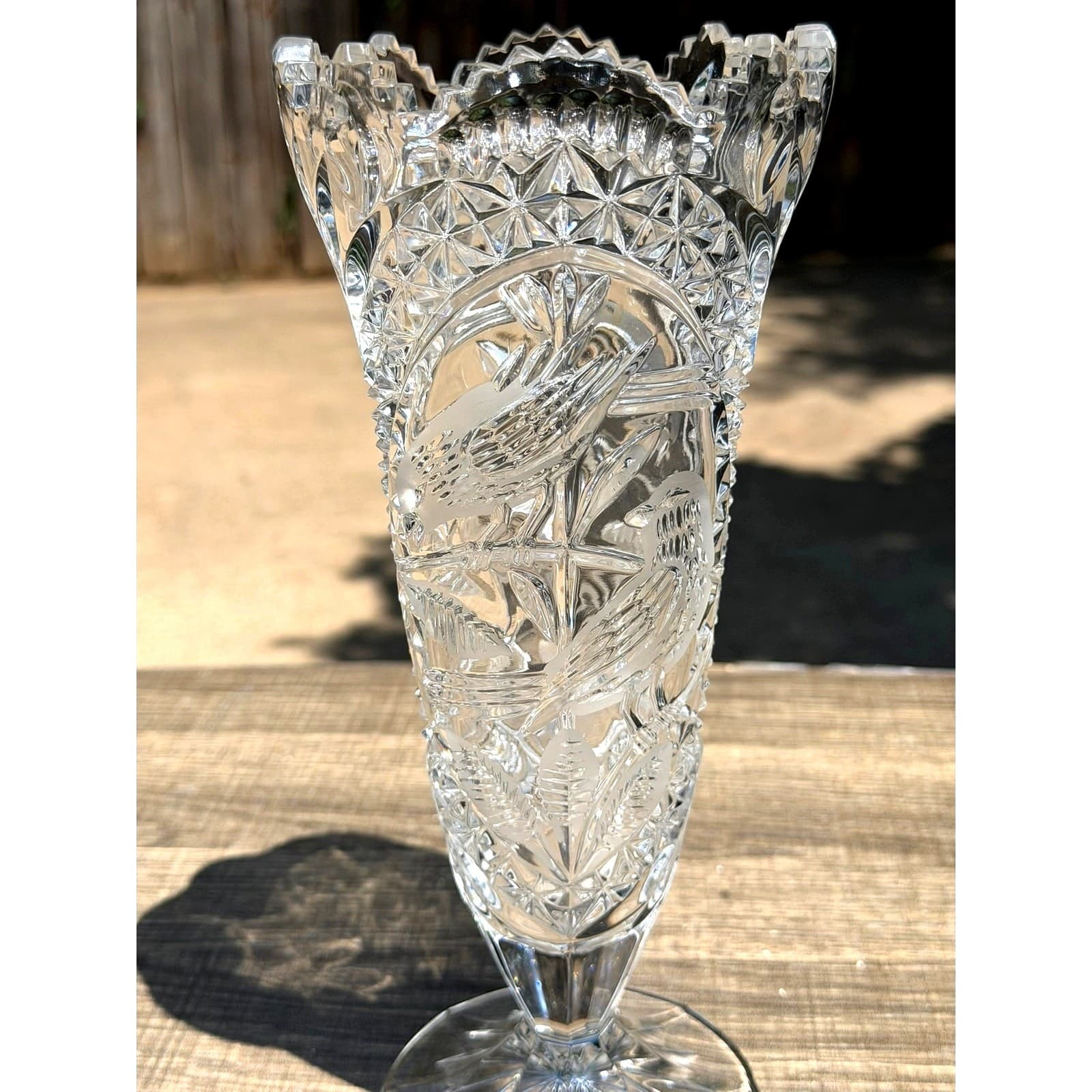 Vintage Hofbauer Byrdes Lead Crystal Pedestal Vase 10.5" Etched Birds Germany - Thumbnail 2