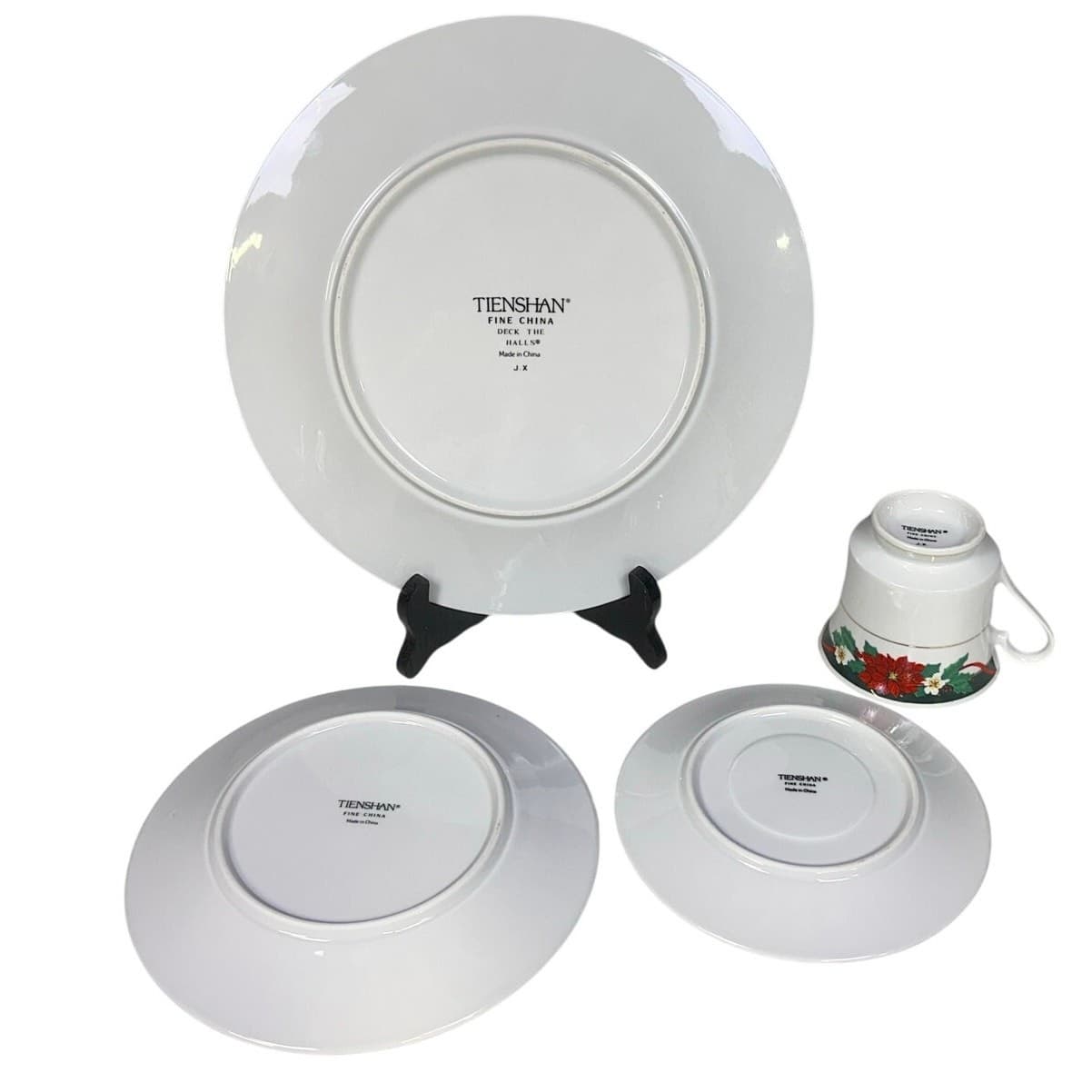 Tienshan Retired 1985-2000 'Deck the Halls' 4-PC Place Settings-Service for 4 - Thumbnail 5