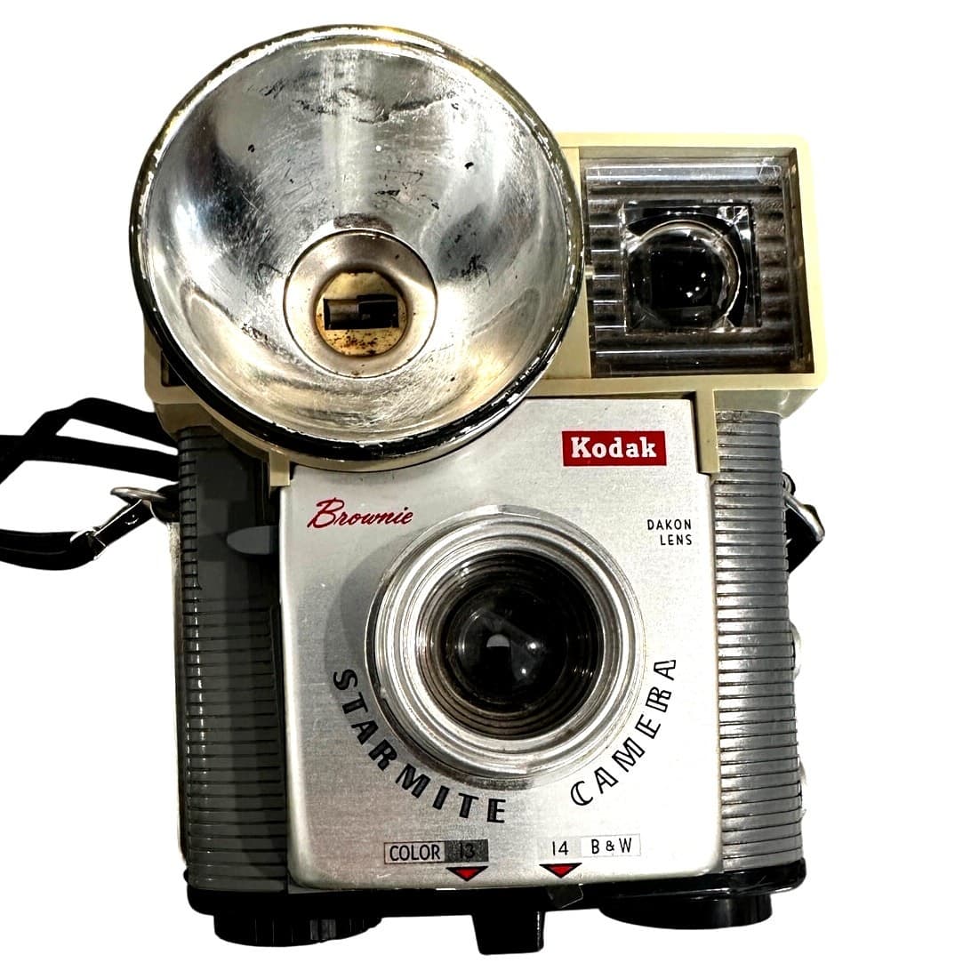 Kodak Vintage 'Brownie Starmite' Film Camera Dakon Lens Instruction Book - Thumbnail 6