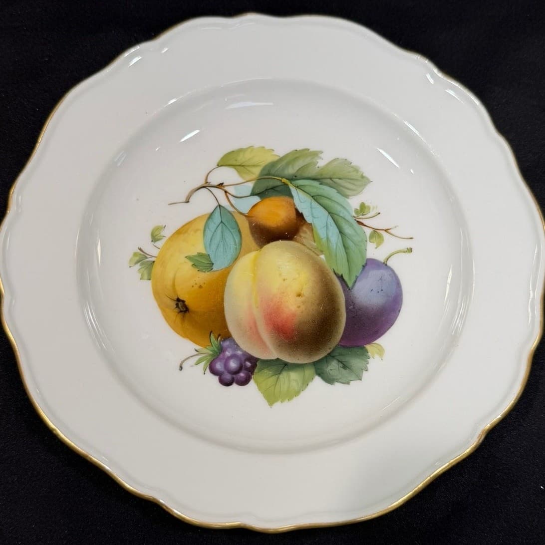 K.S.T.M. Meissen Germany Vintage Handpainted Fruit Porcelain 8" Shallow Bowl - Thumbnail 3