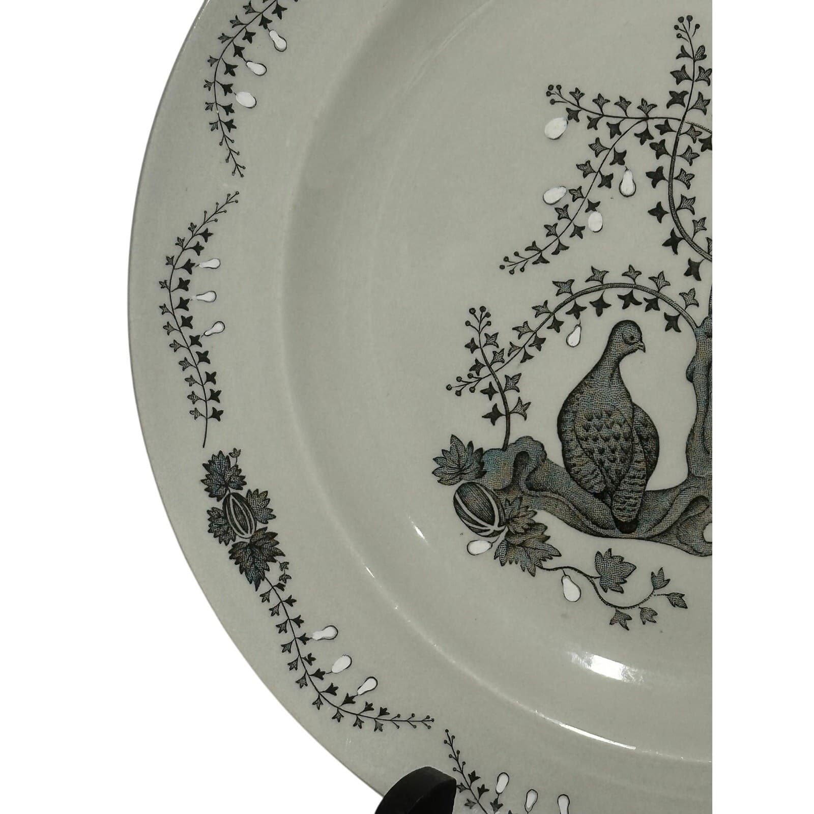 Wedgwood 1957-1964 Retired 'Partridge in a Pear Tree' Salad Plate-Set of 5 - Thumbnail 4