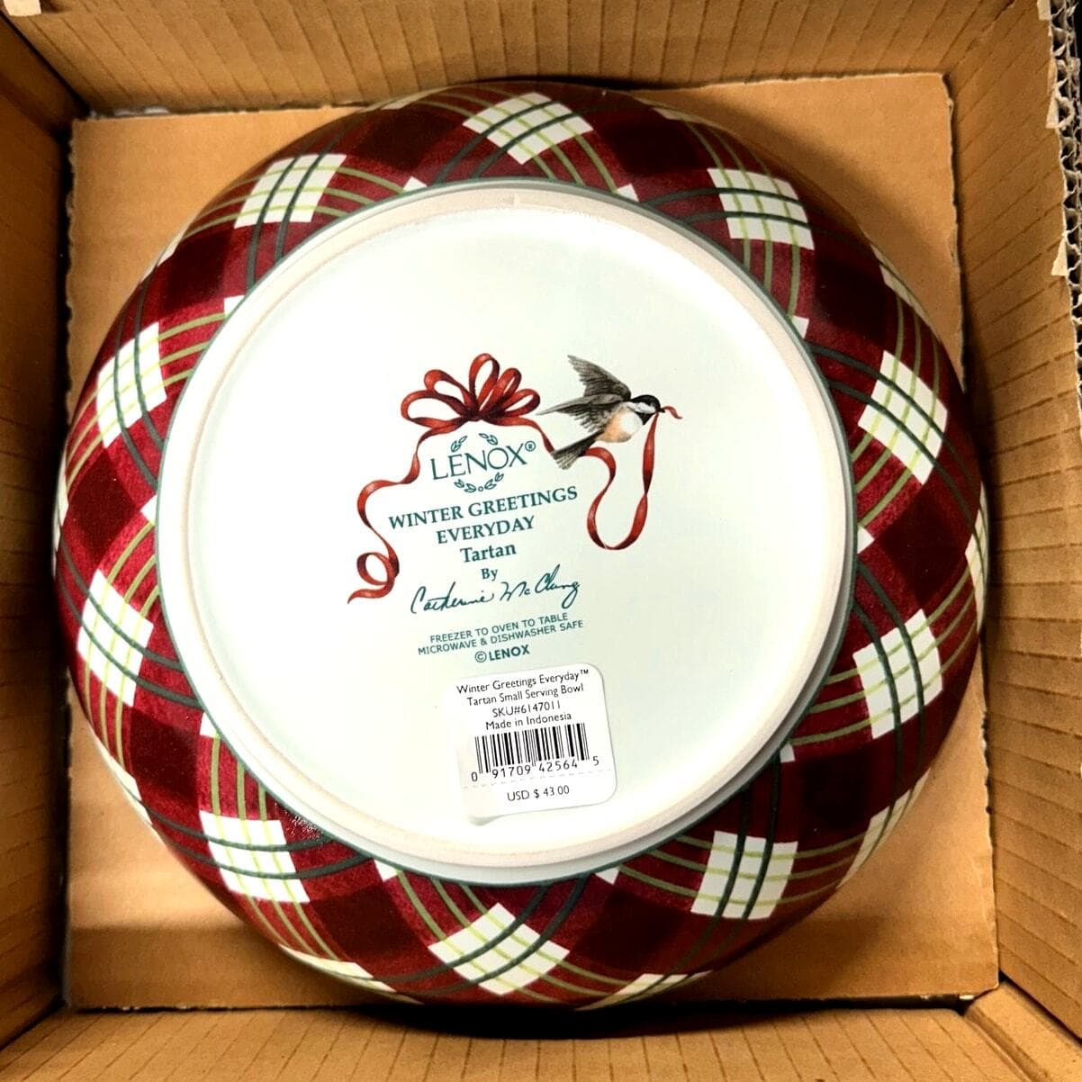 Lenox Winter Greetings Everyday Tartan Cardinal Small Serving Bowl-NEW in Box! - Thumbnail 3