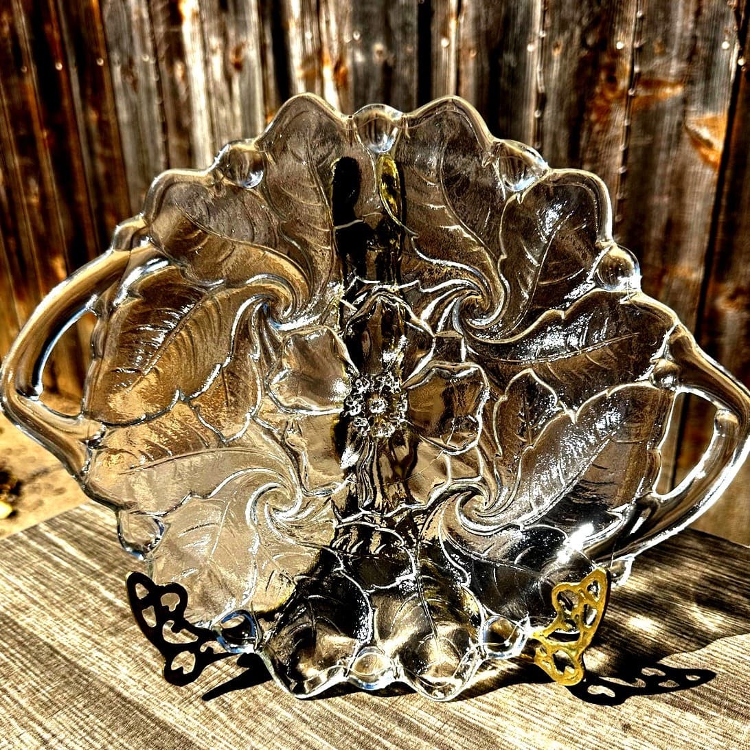 Indiana Glass Vintage Wild Rose Clear Textured Glass Handled Cake Plate/Tray - Thumbnail 7