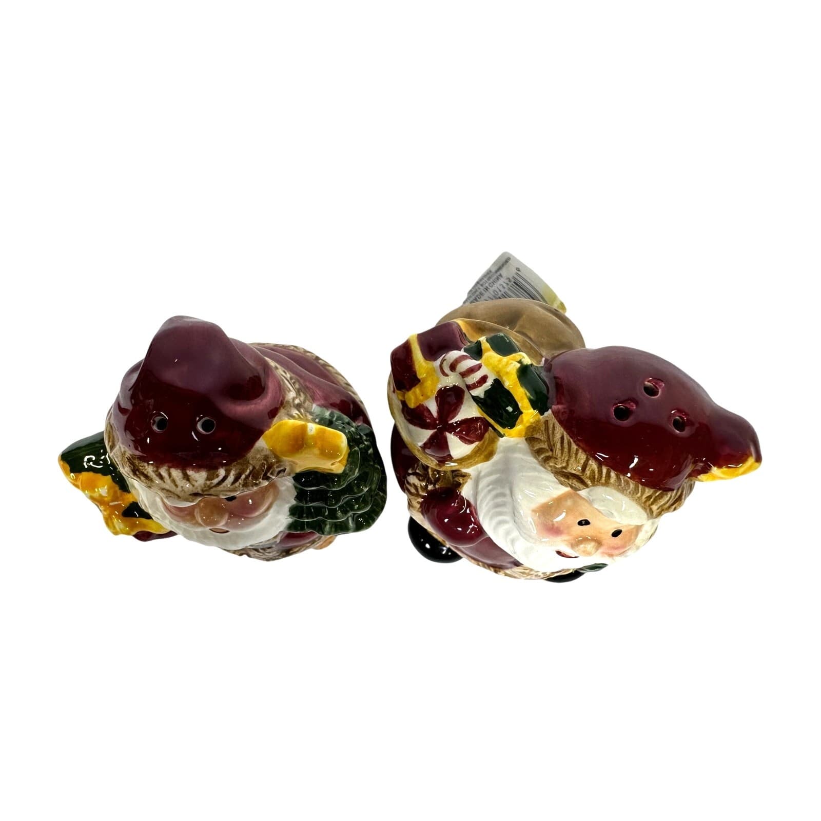 Santa with Gifts and Christmas Tree 3.75" Vintage Salt and Pepper Shakers - Thumbnail 6