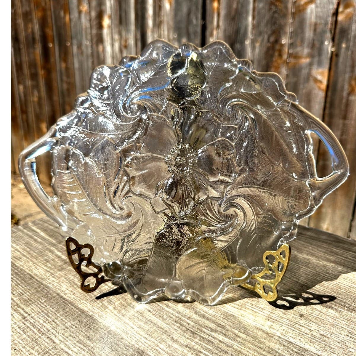 Indiana Glass Vintage Wild Rose Clear Textured Glass Handled Cake Plate/Tray - Thumbnail 5