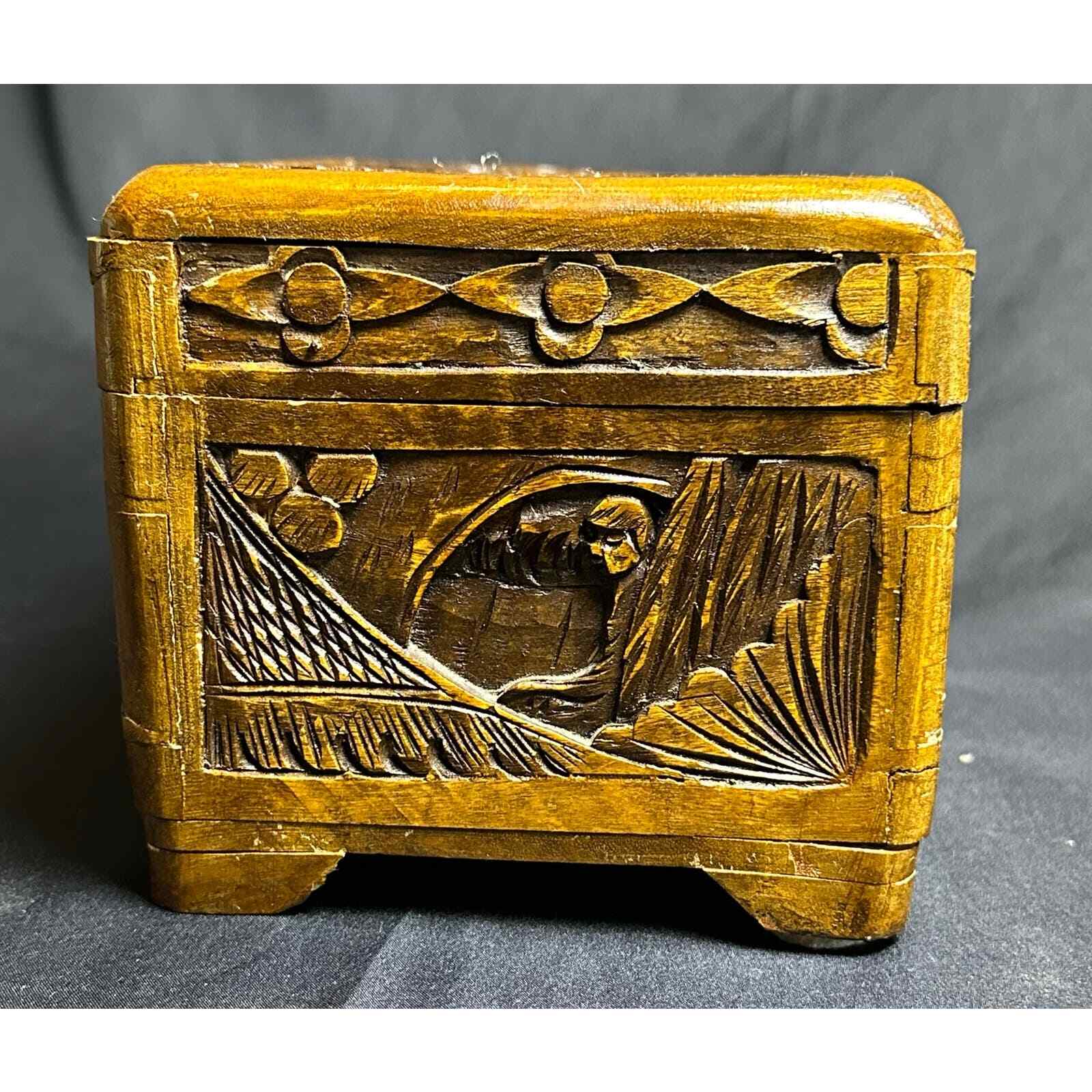 Old Vintage Chinese Carved Camphor Timber Wooden Chest Jewelry Vanity Tea Box - Thumbnail 4