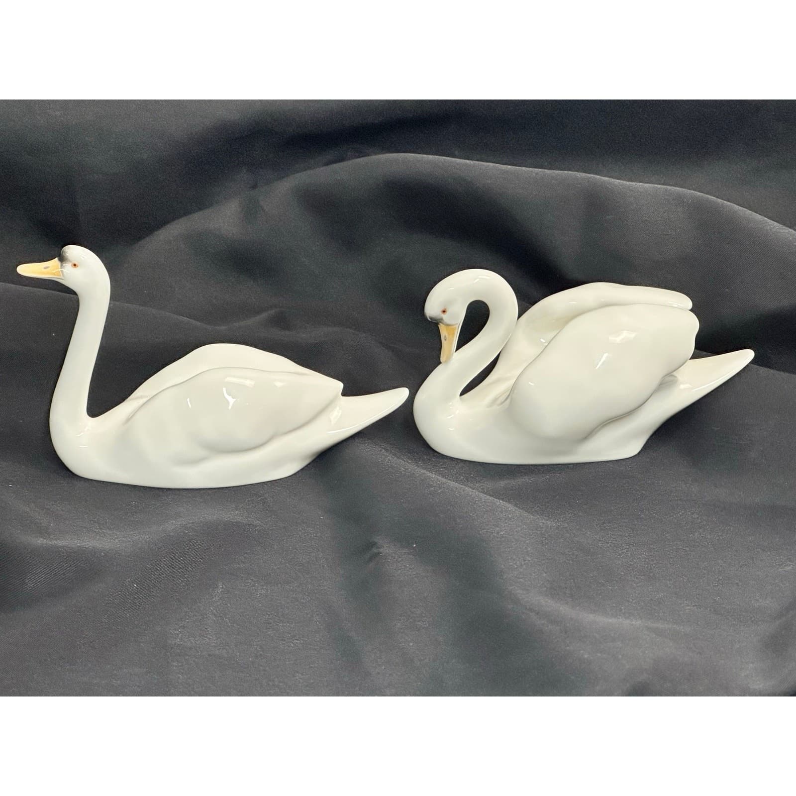 Noritake Studio Collection Bone China Pair of Swan Figurines-Exquisite - Thumbnail 4