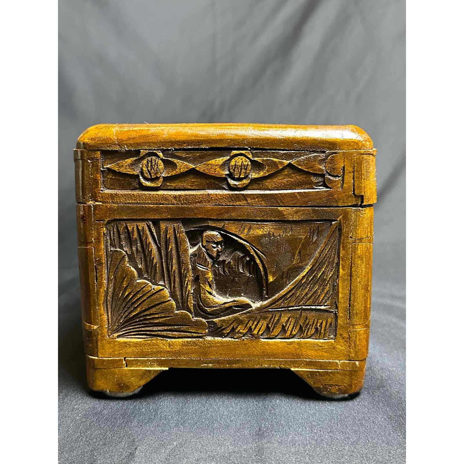 Old Vintage Chinese Carved Camphor Timber Wooden Chest Jewelry Vanity Tea Box - Thumbnail 6